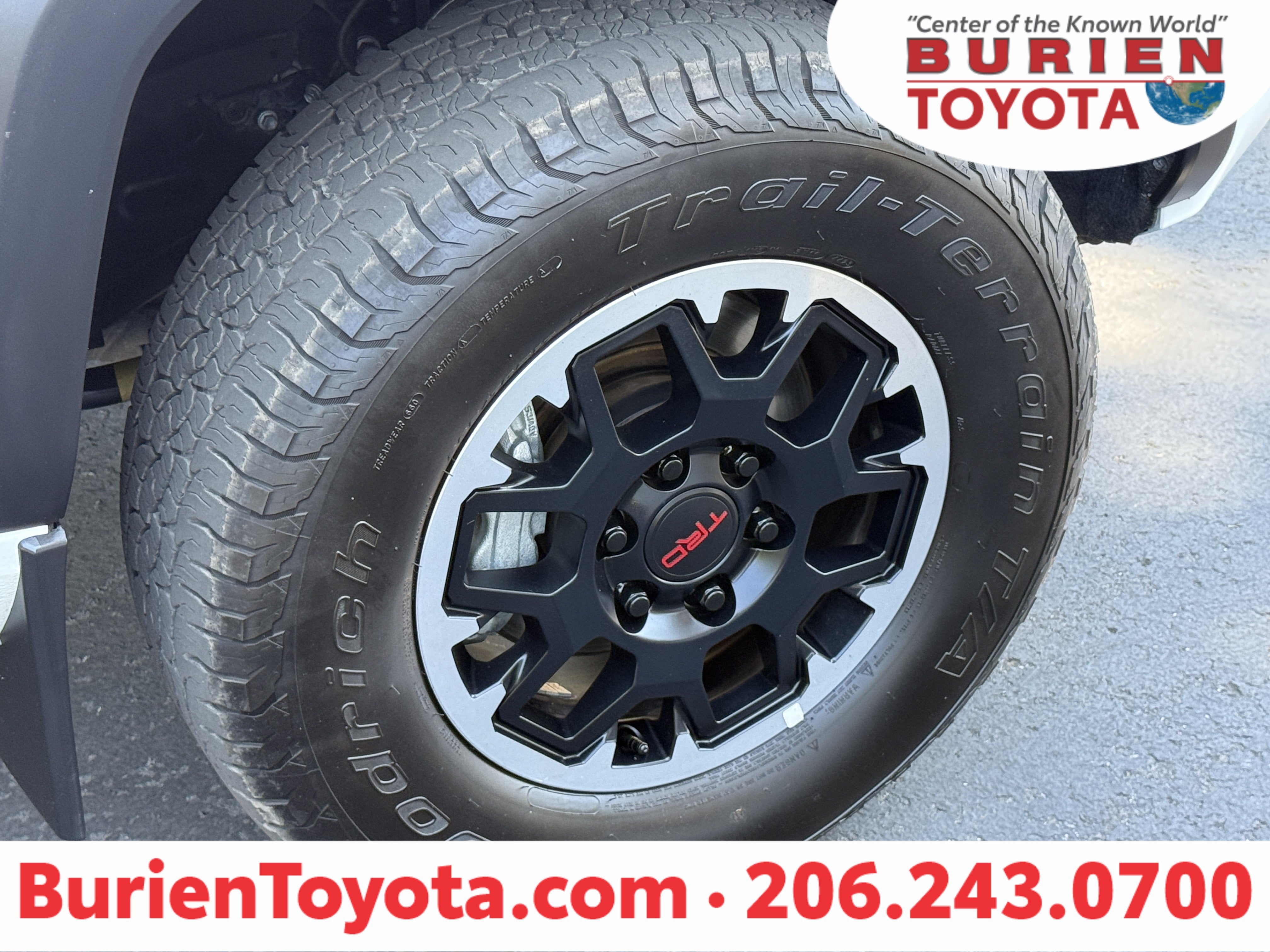2024 Toyota Tacoma 4WD TRD Off-Road