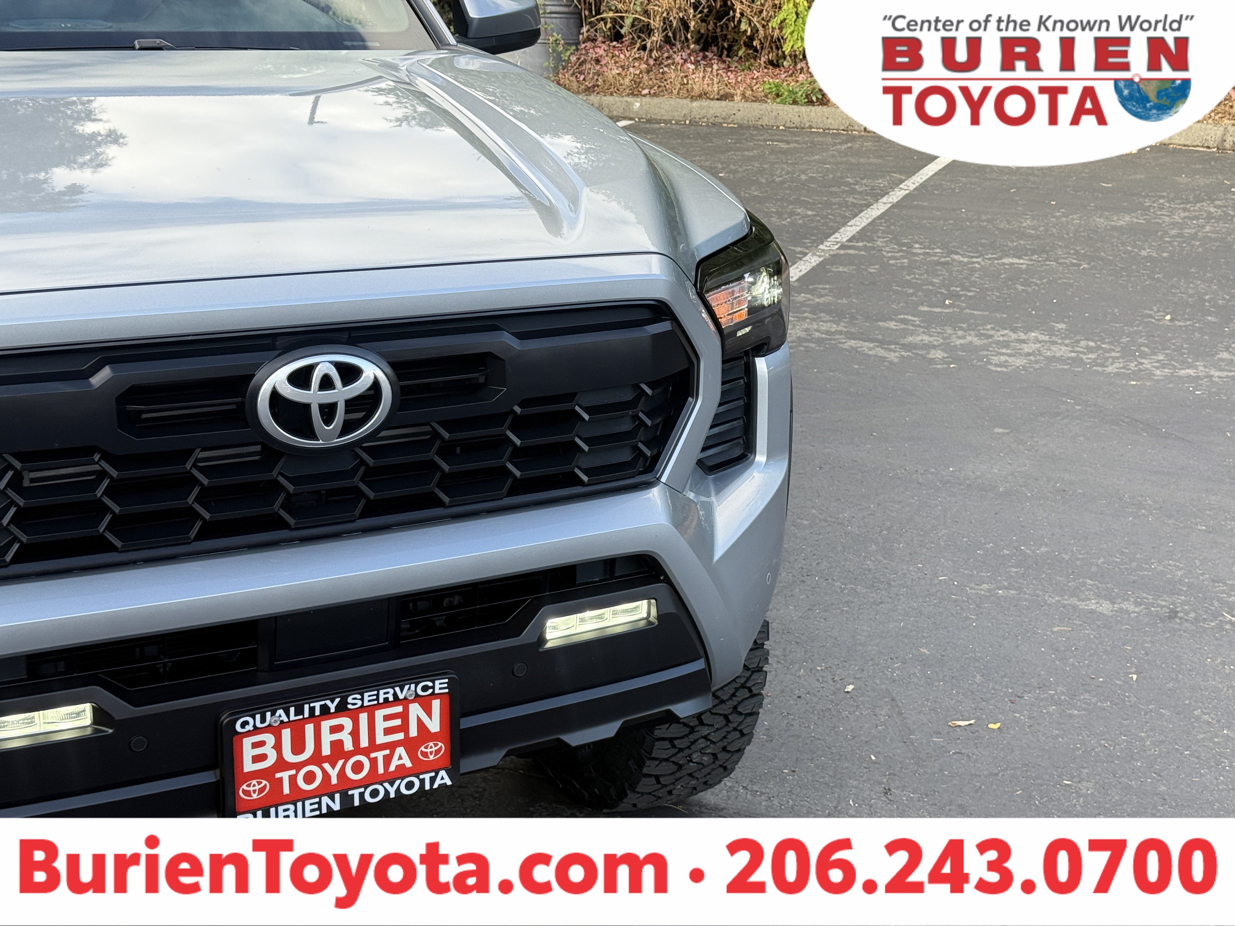 2025 Toyota Tacoma 4WD TRD Off-Road HV