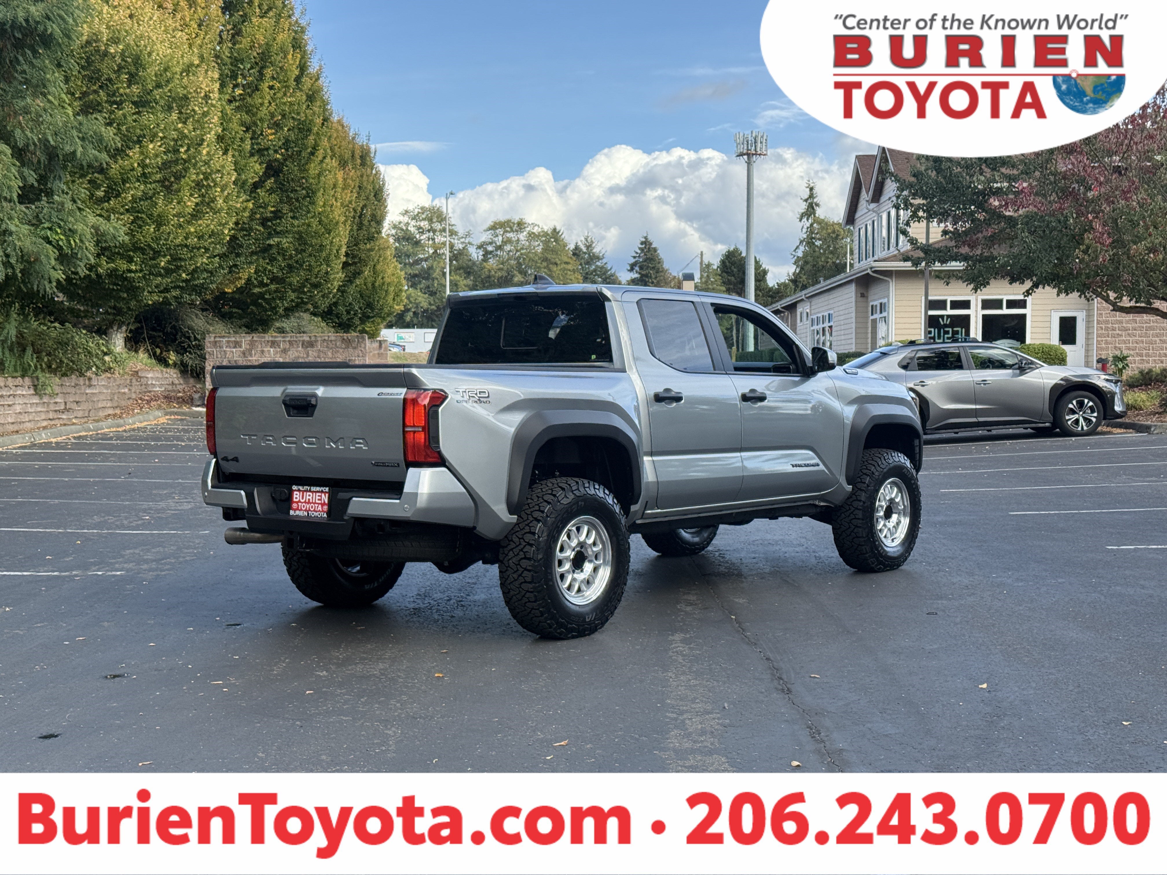 2025 Toyota Tacoma 4WD TRD Off-Road HV