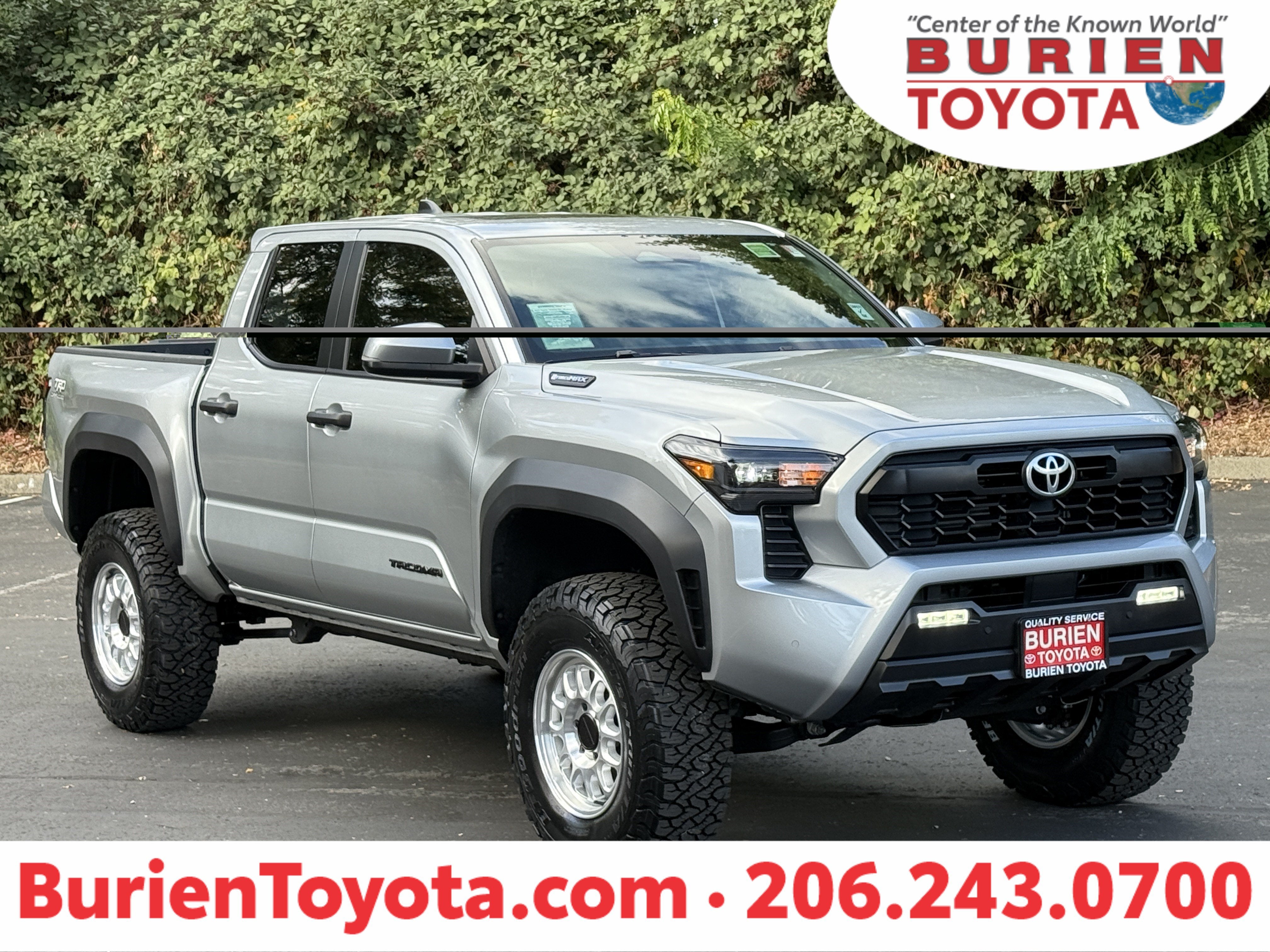 2025 Toyota Tacoma 4WD TRD Off-Road HV