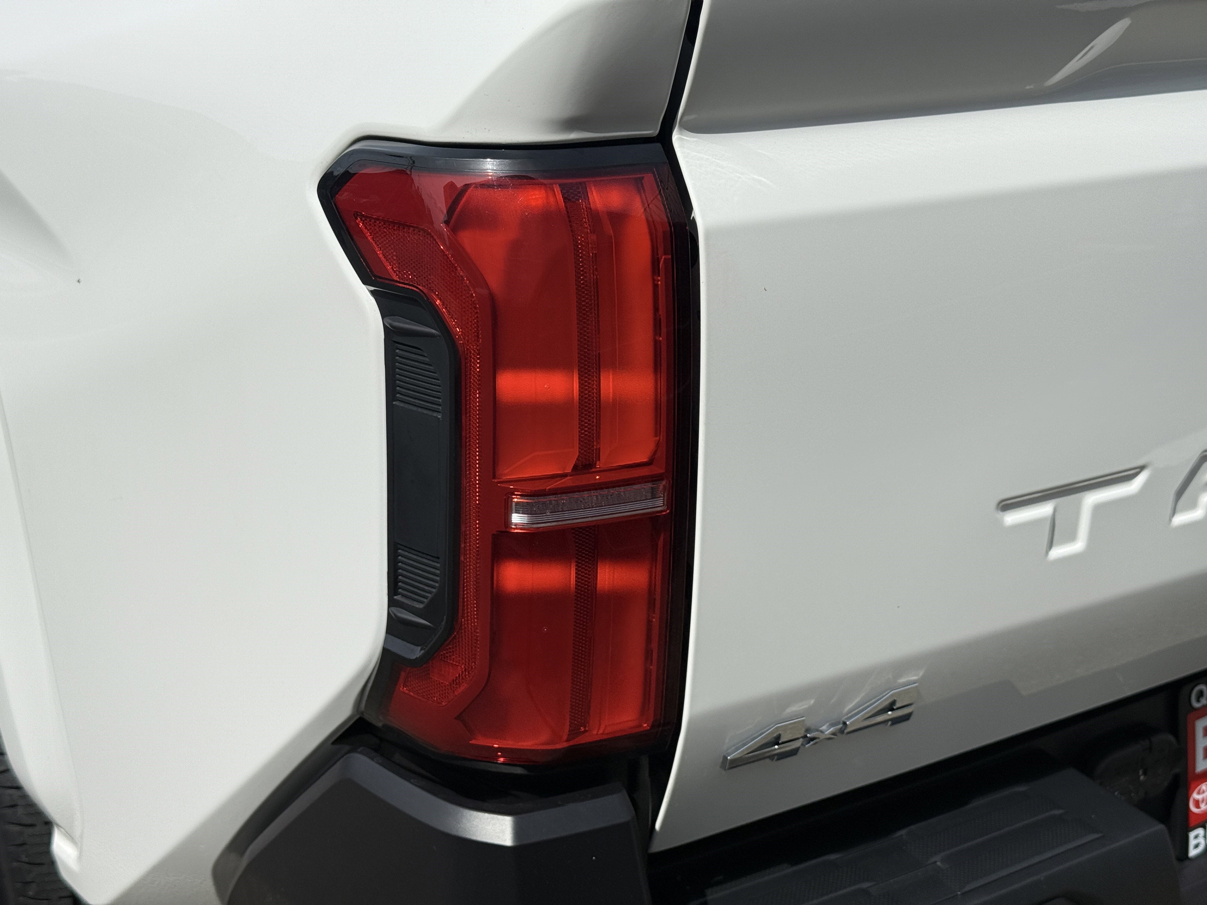 2025 Toyota Tacoma 4WD SR