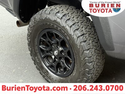 2022 Toyota Tacoma 4WD SR V6