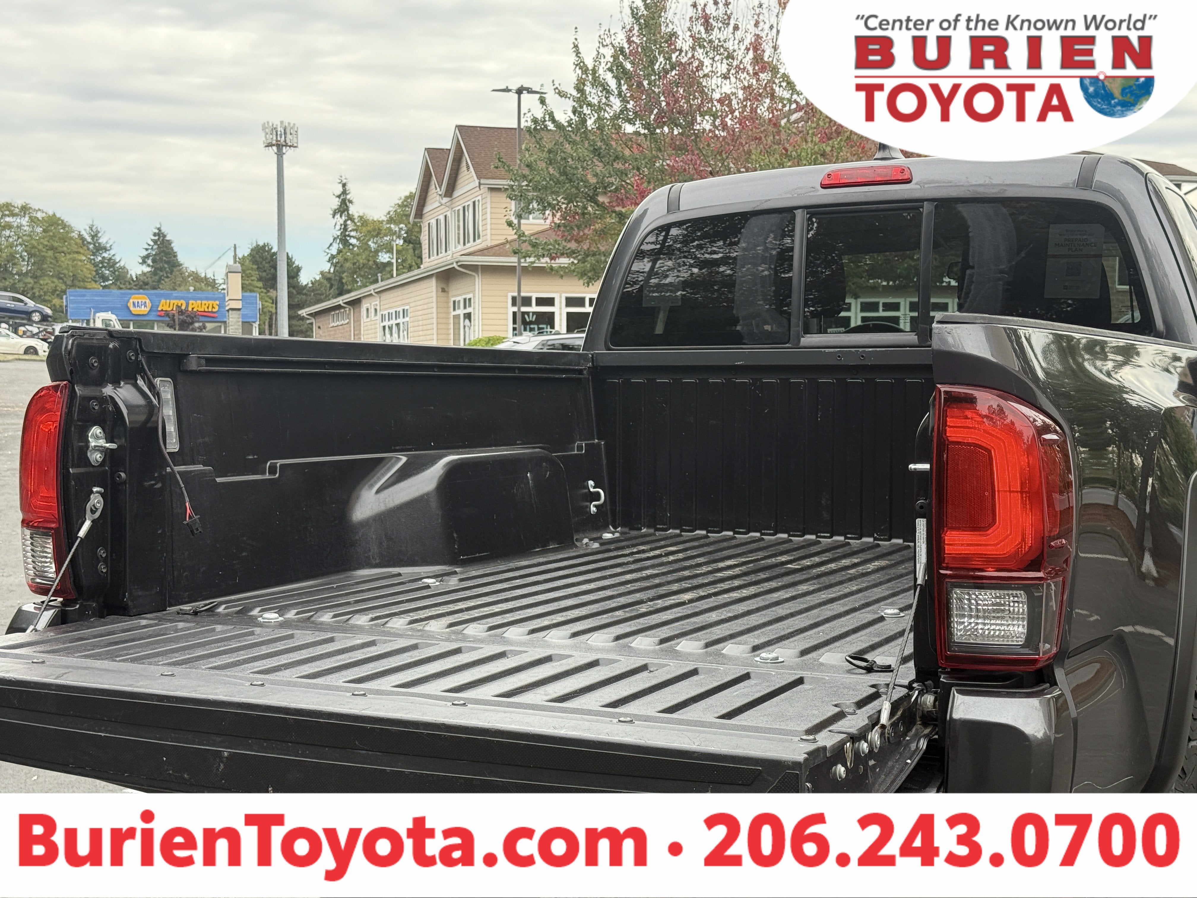 2022 Toyota Tacoma 4WD SR V6