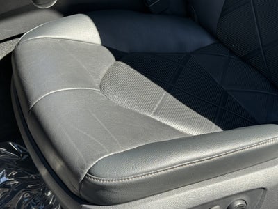 2019 Toyota Camry Hybrid XLE