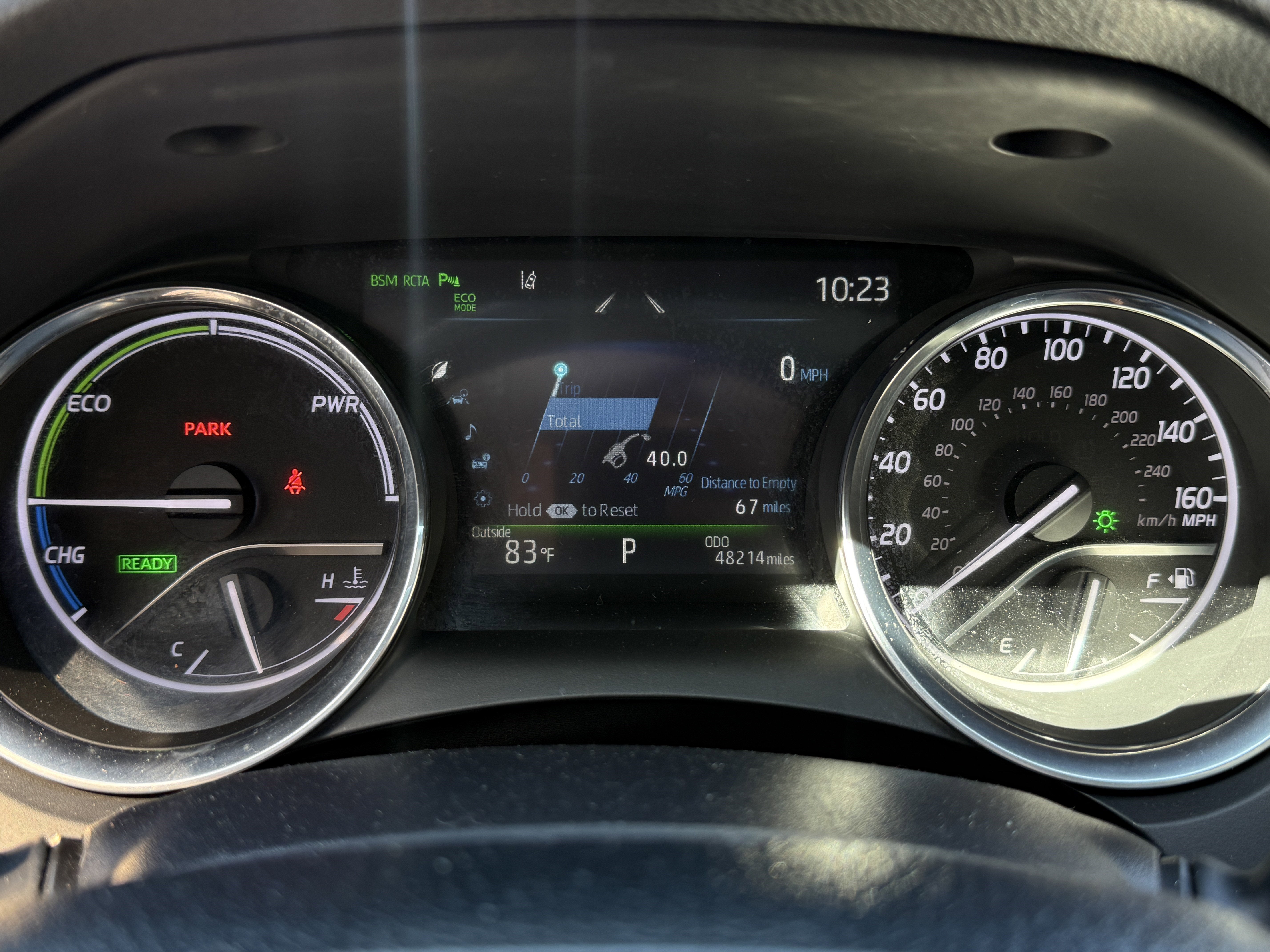 2019 Toyota Camry Hybrid XLE