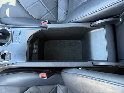 2019 Toyota Camry Hybrid XLE