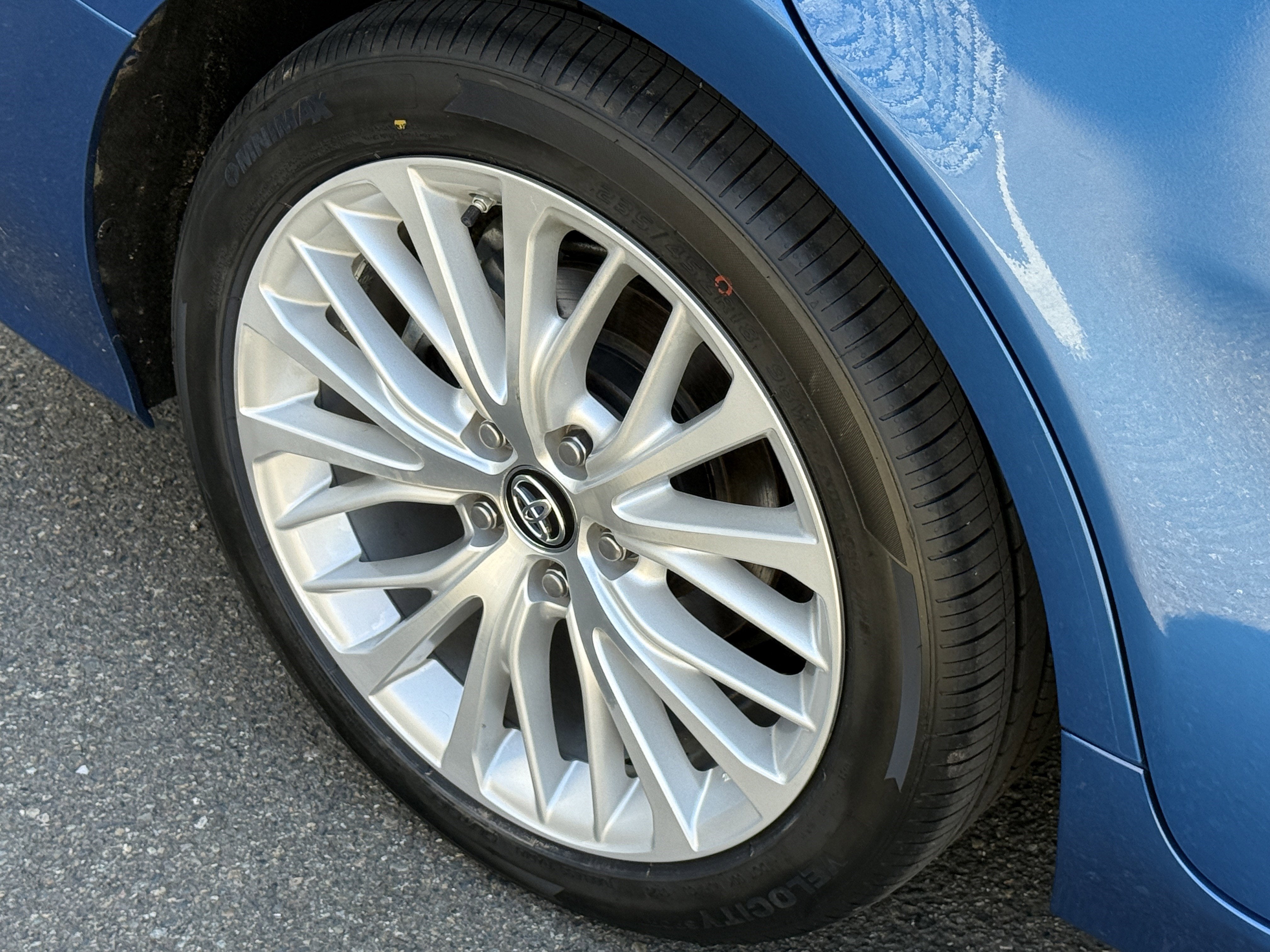 2019 Toyota Camry Hybrid XLE