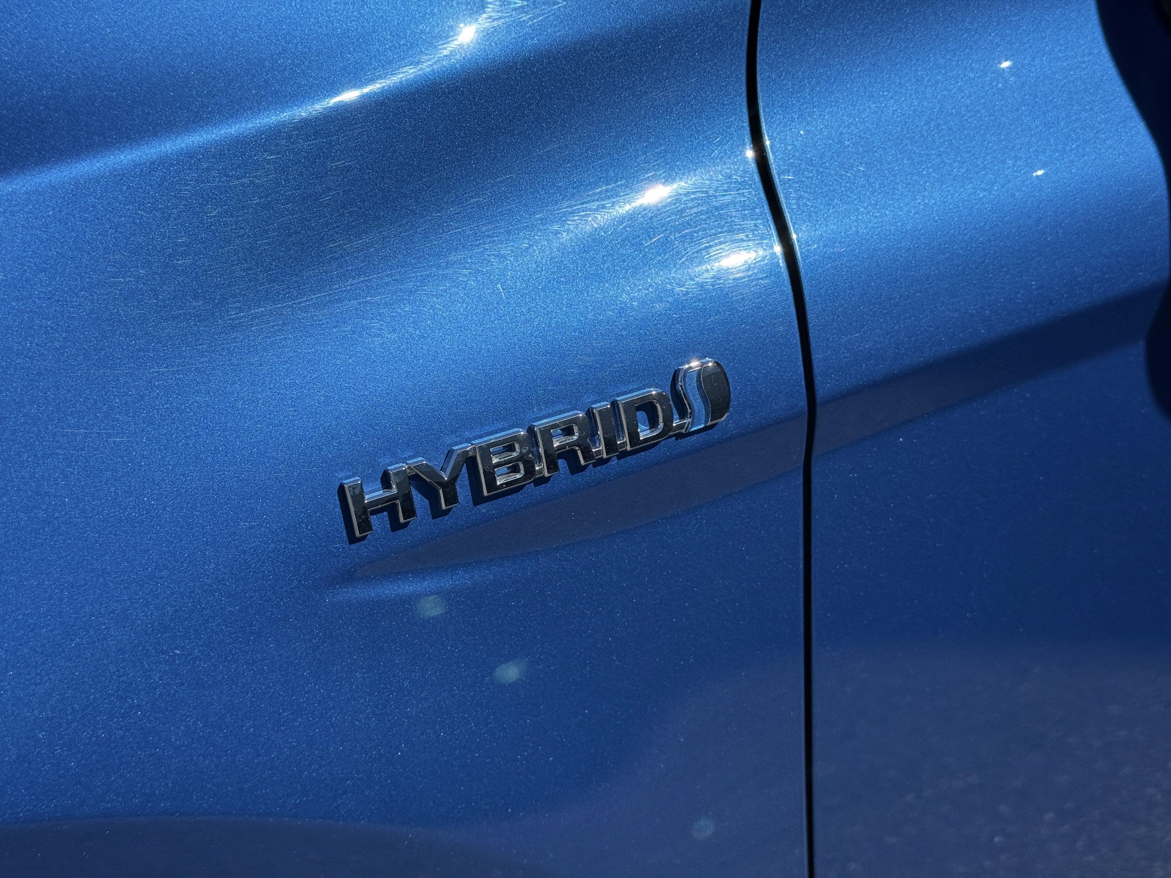 2019 Toyota Camry Hybrid XLE