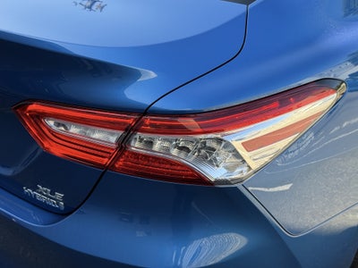2019 Toyota Camry Hybrid XLE