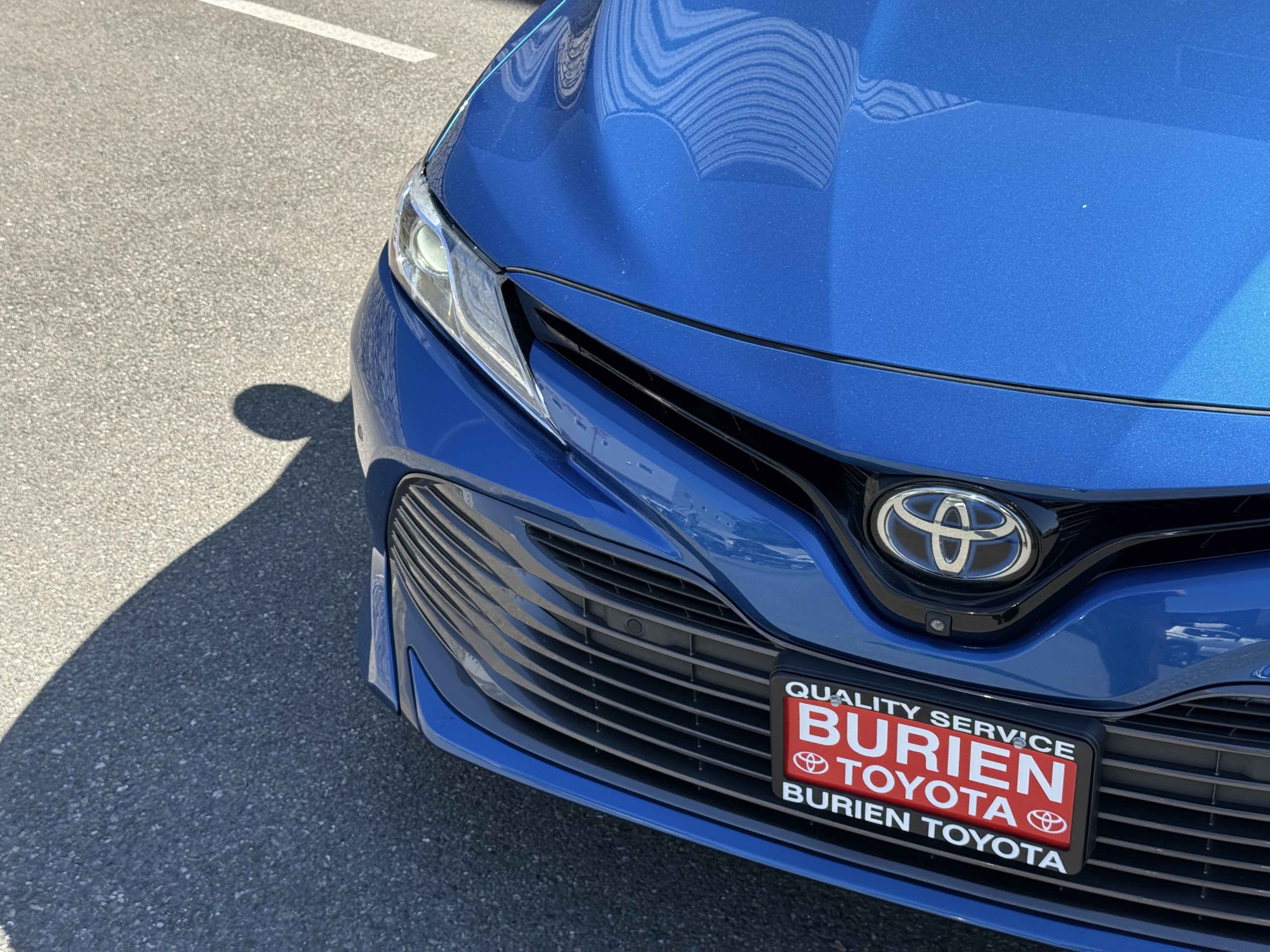 2019 Toyota Camry Hybrid XLE