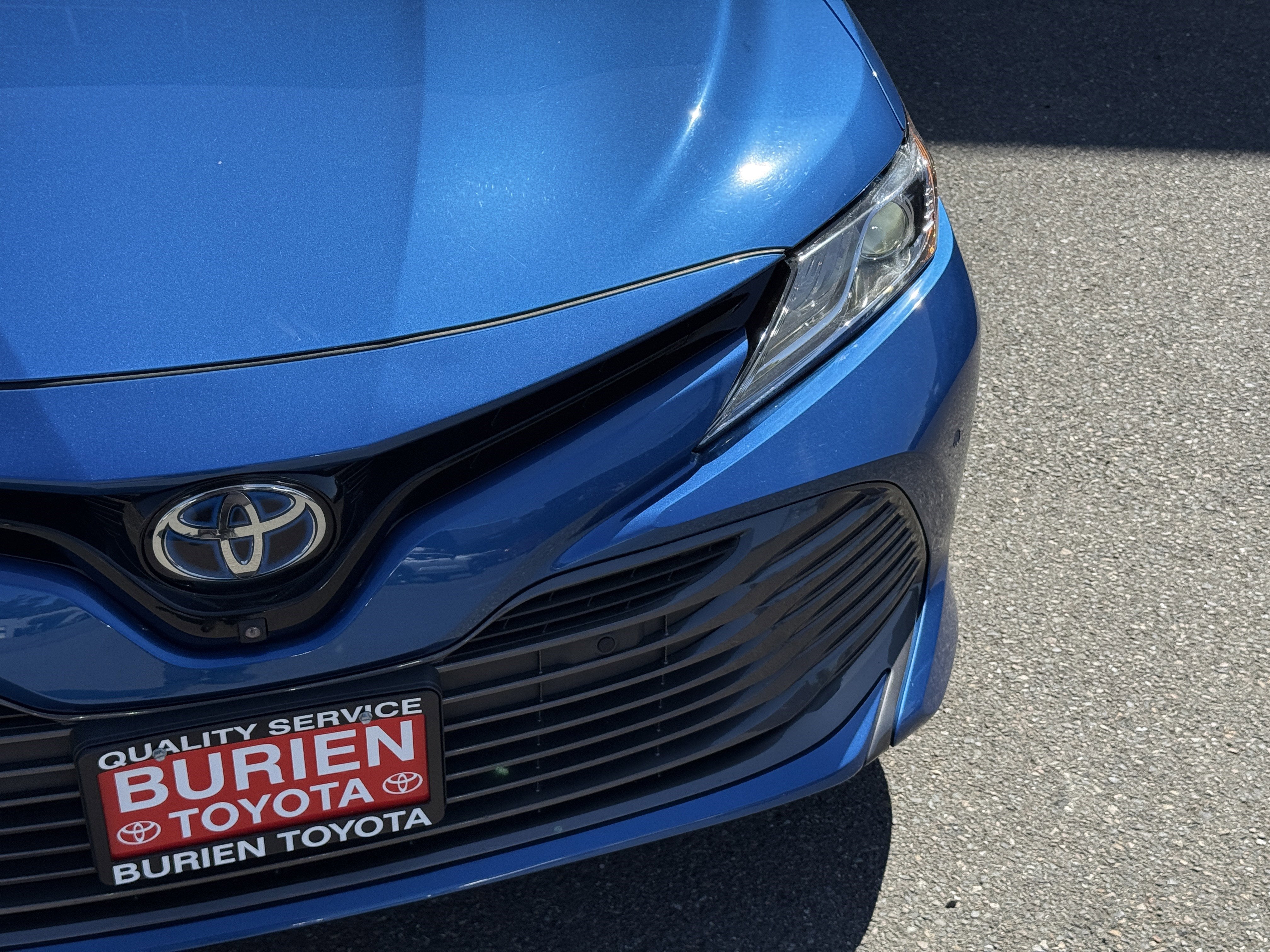 2019 Toyota Camry Hybrid XLE