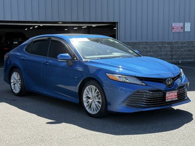2019 Toyota Camry Hybrid XLE