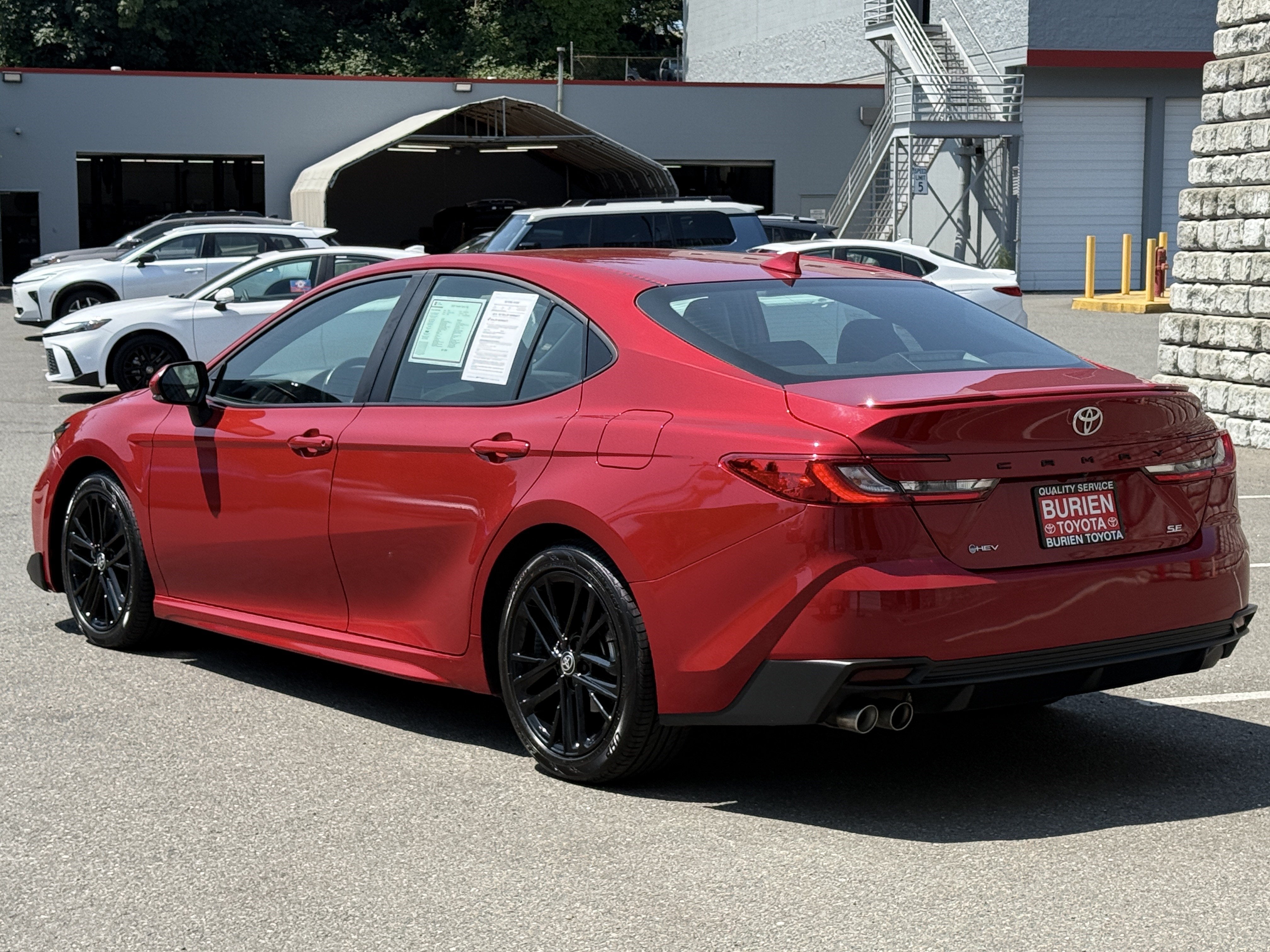 2025 Toyota Camry SE