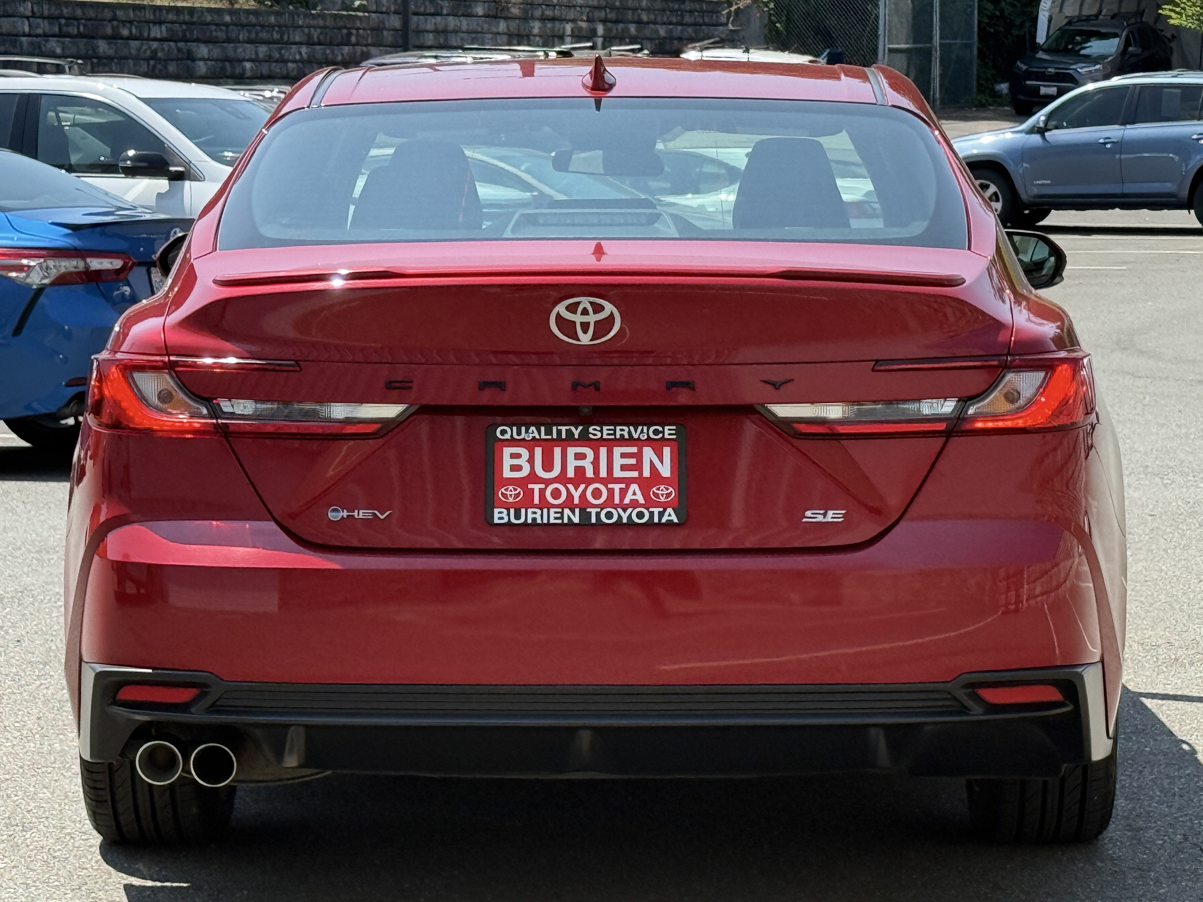 2025 Toyota Camry SE