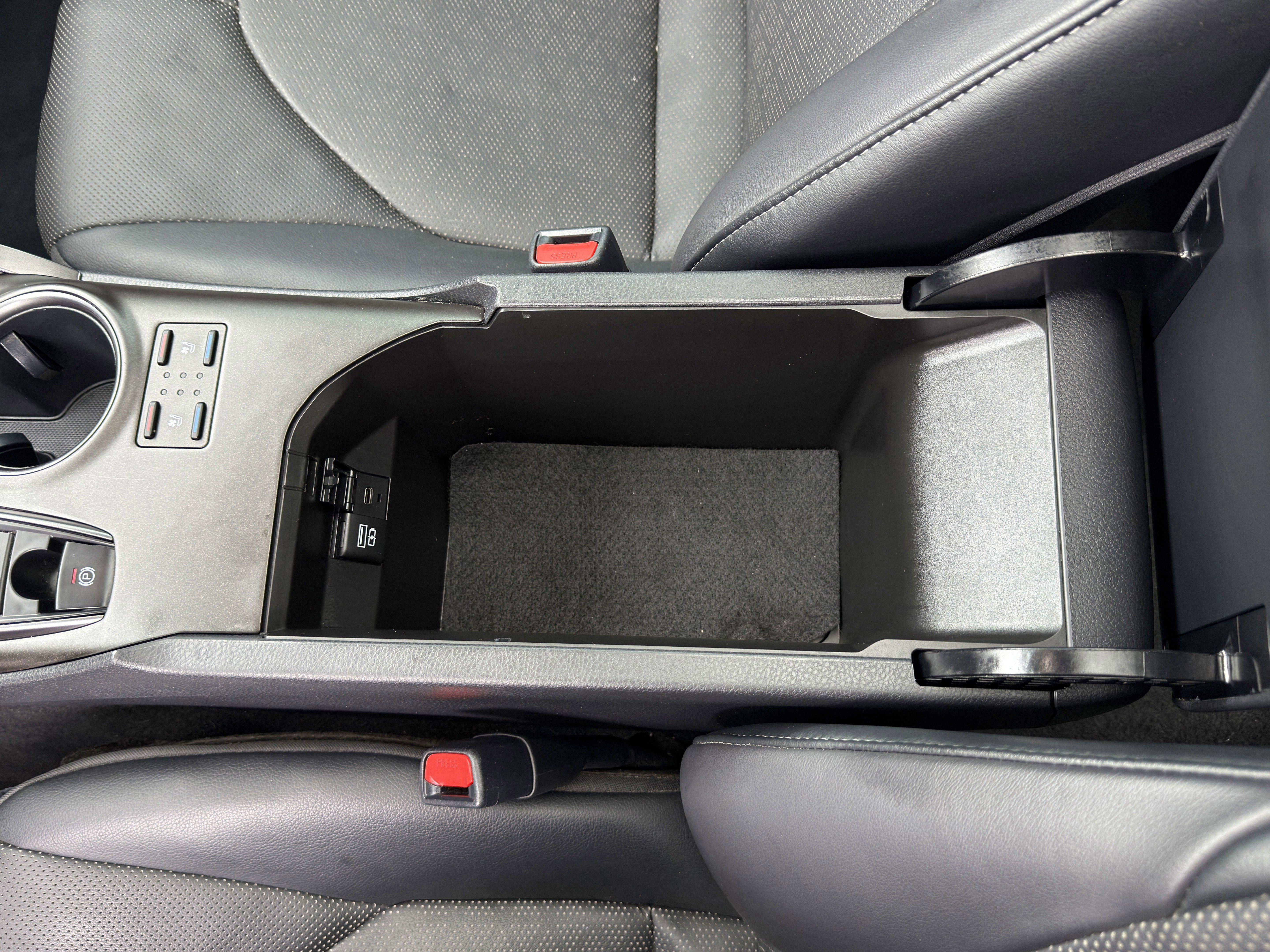 2023 Toyota Camry XSE V6