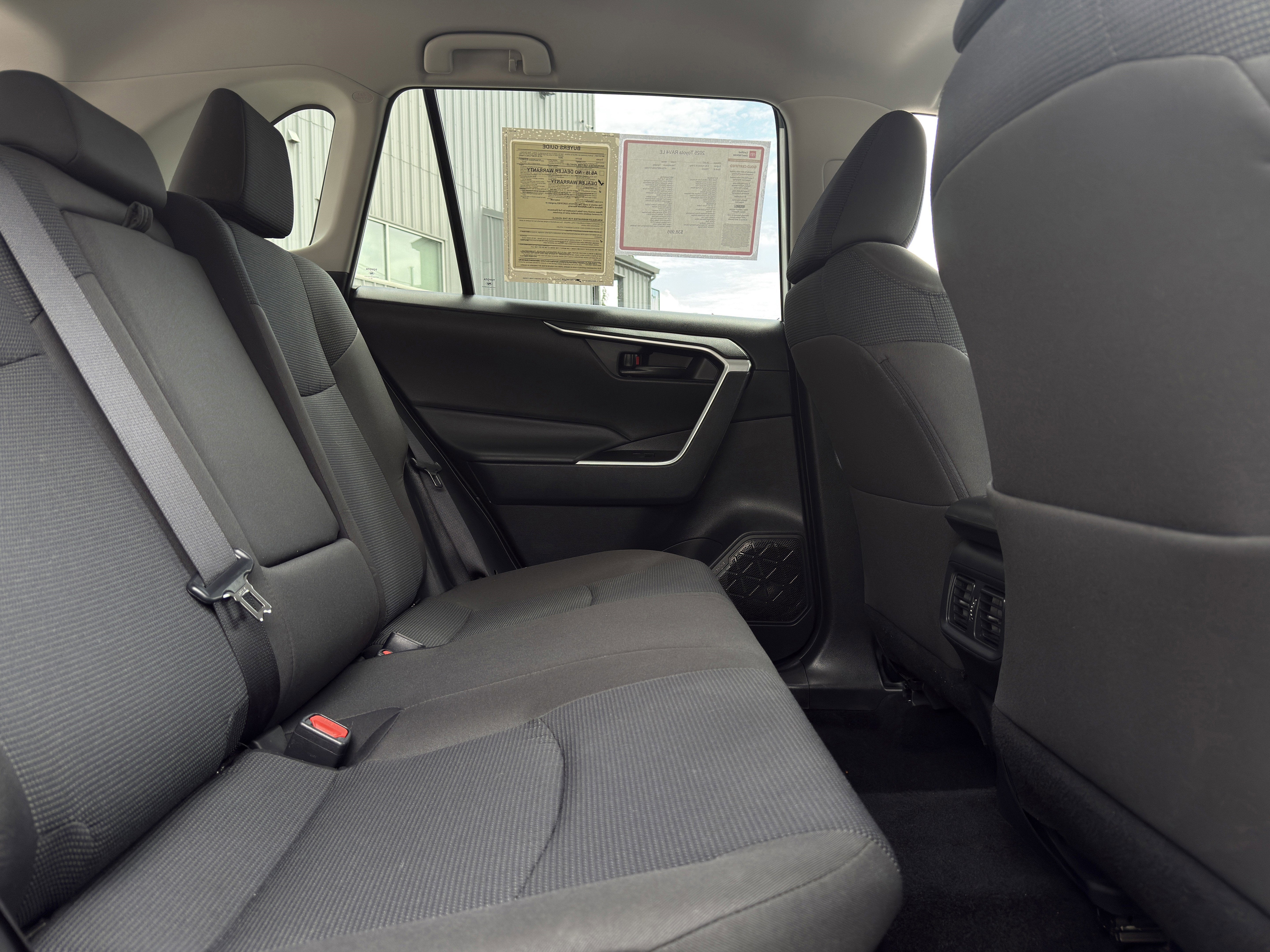 2025 Toyota RAV4 Hybrid LE