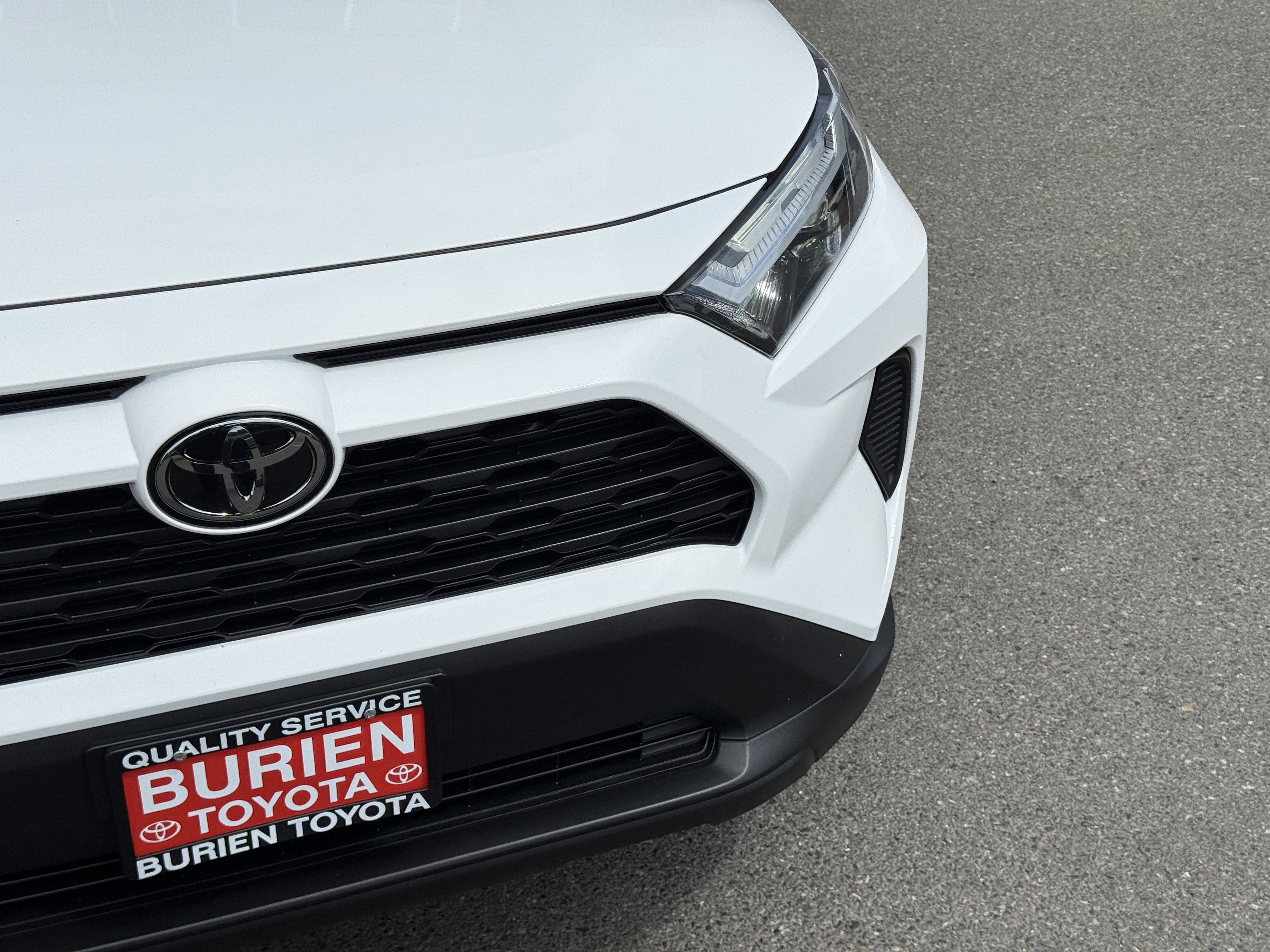 2025 Toyota RAV4 Hybrid LE
