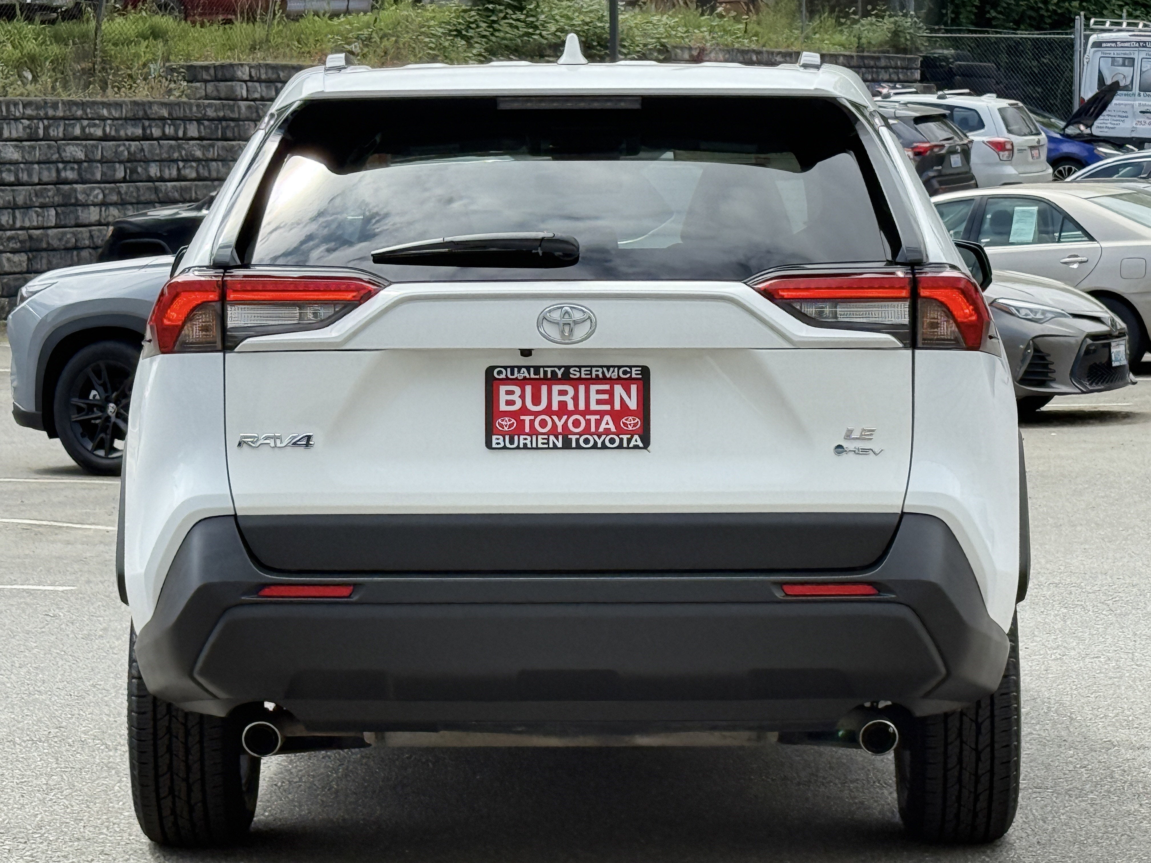 2025 Toyota RAV4 Hybrid LE