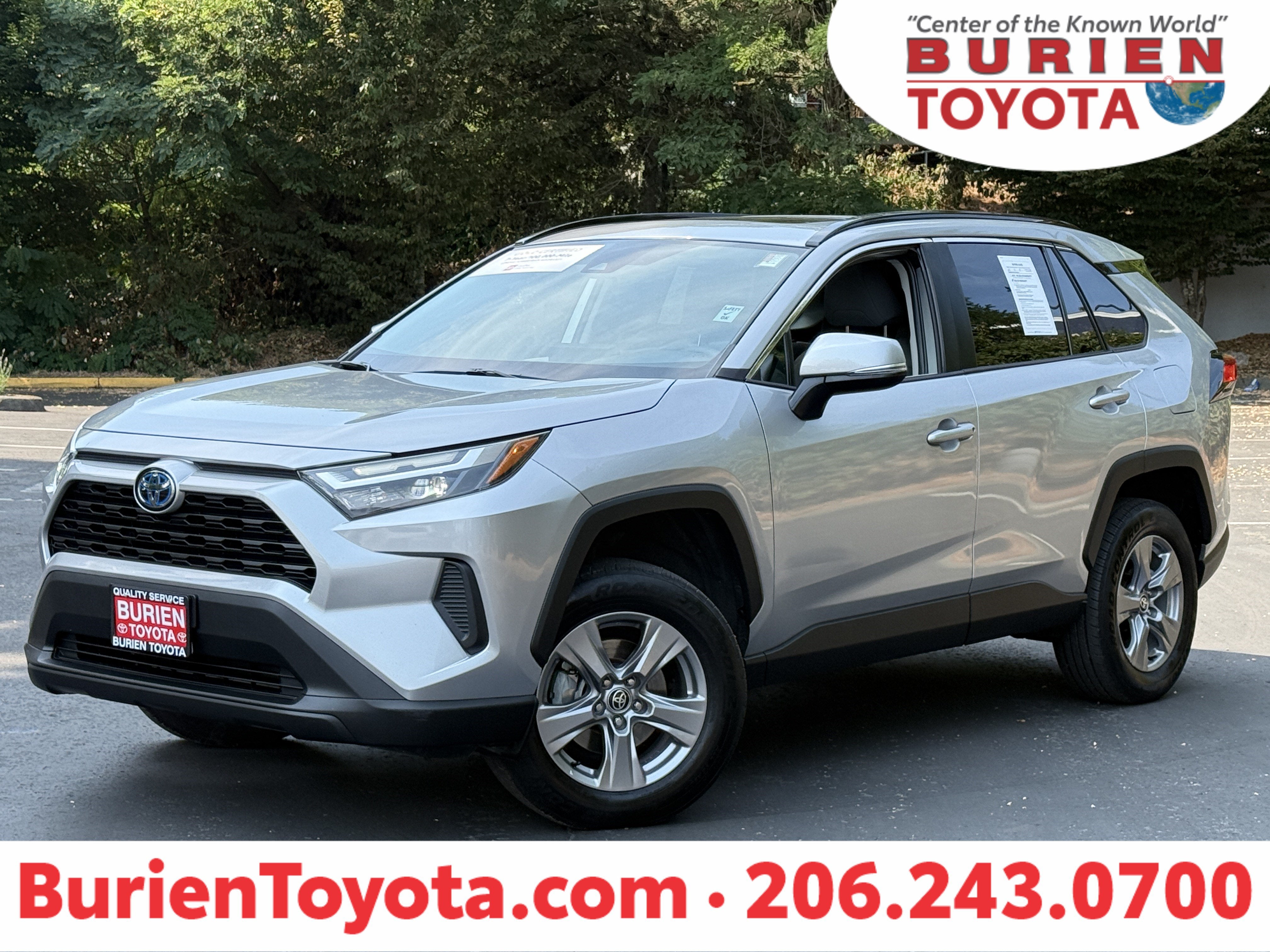 2022 Toyota RAV4 XLE