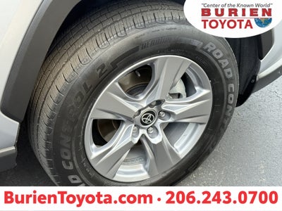 2022 Toyota RAV4 XLE