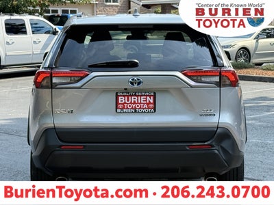 2022 Toyota RAV4 XLE
