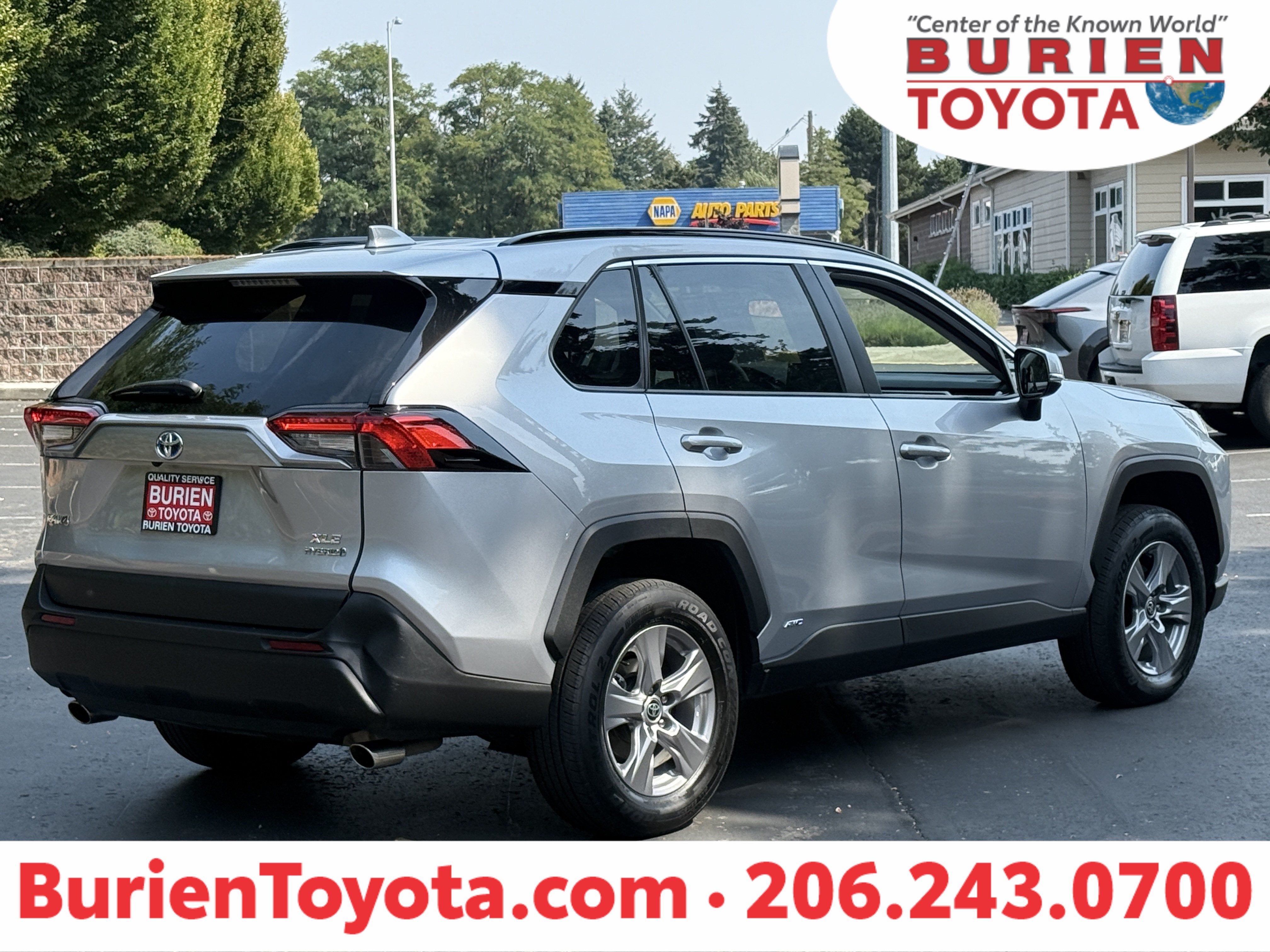 2022 Toyota RAV4 XLE