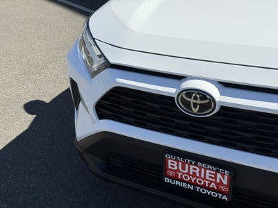 2025 Toyota RAV4 XLE