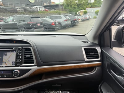 2019 Toyota Highlander Limited Platinum