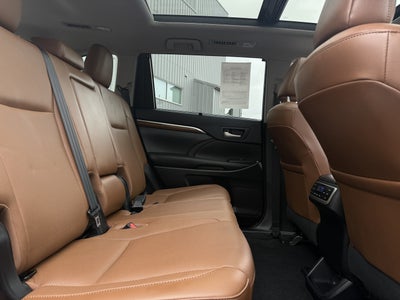 2019 Toyota Highlander Limited Platinum