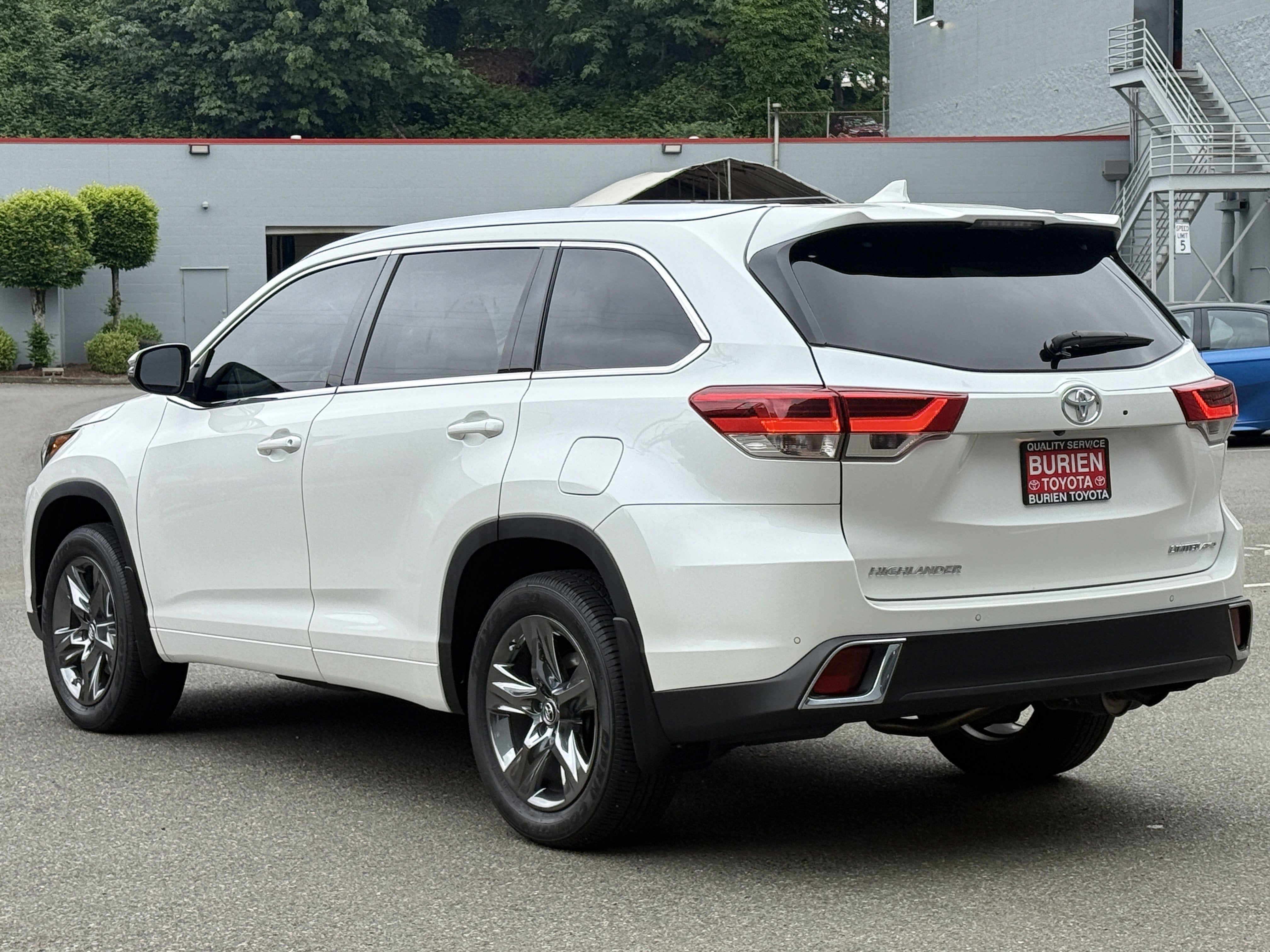 2019 Toyota Highlander Limited Platinum