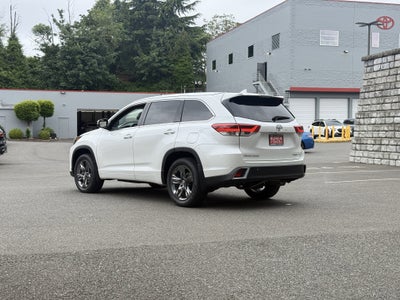 2019 Toyota Highlander Limited Platinum