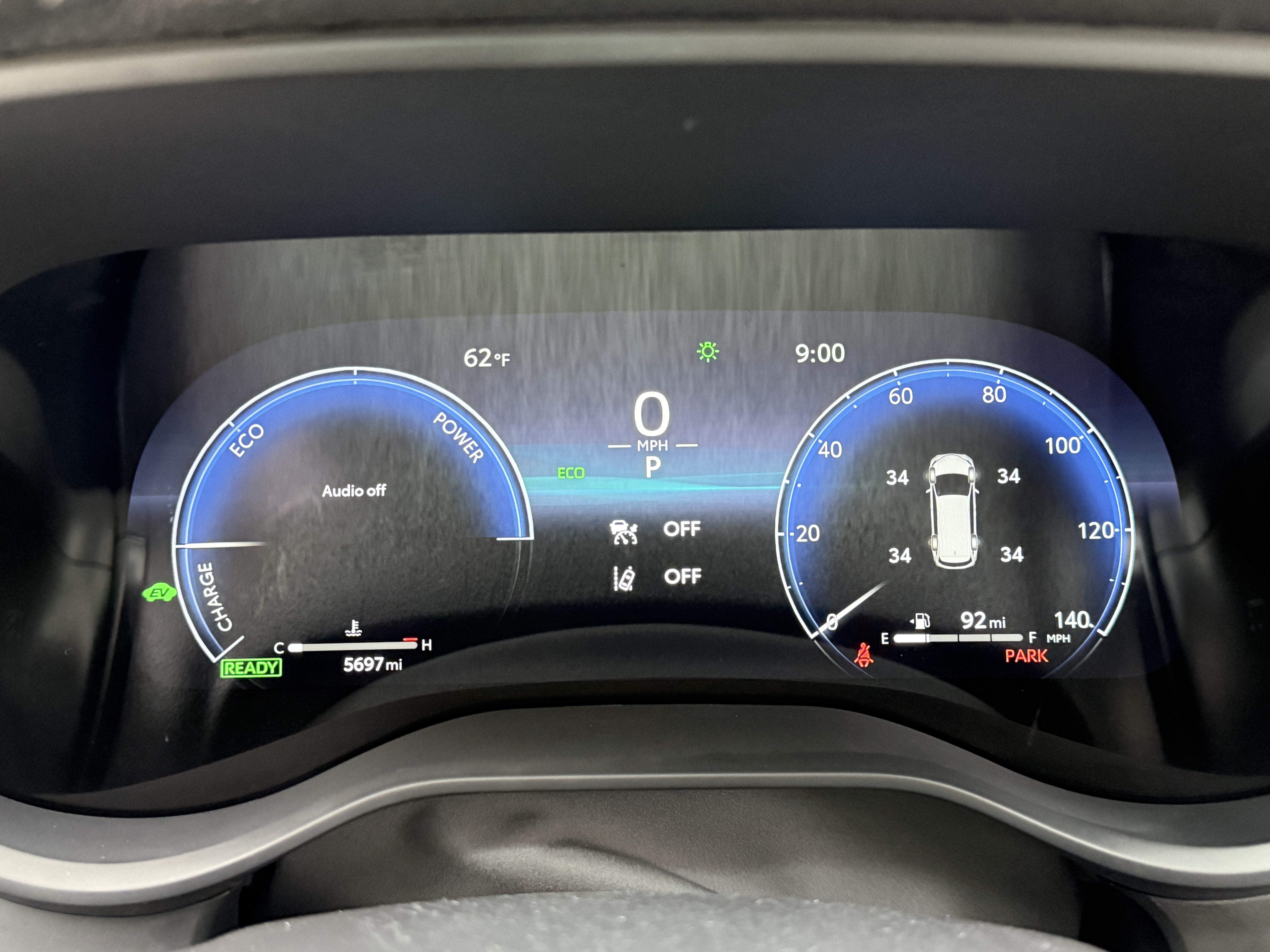 2025 Toyota Sienna XLE 8-Passenger
