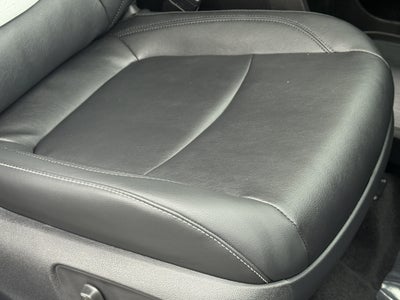 2025 Toyota Sienna XLE 8-Passenger