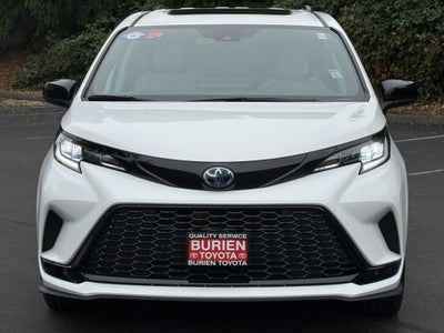 2025 Toyota Sienna XLE 8-Passenger