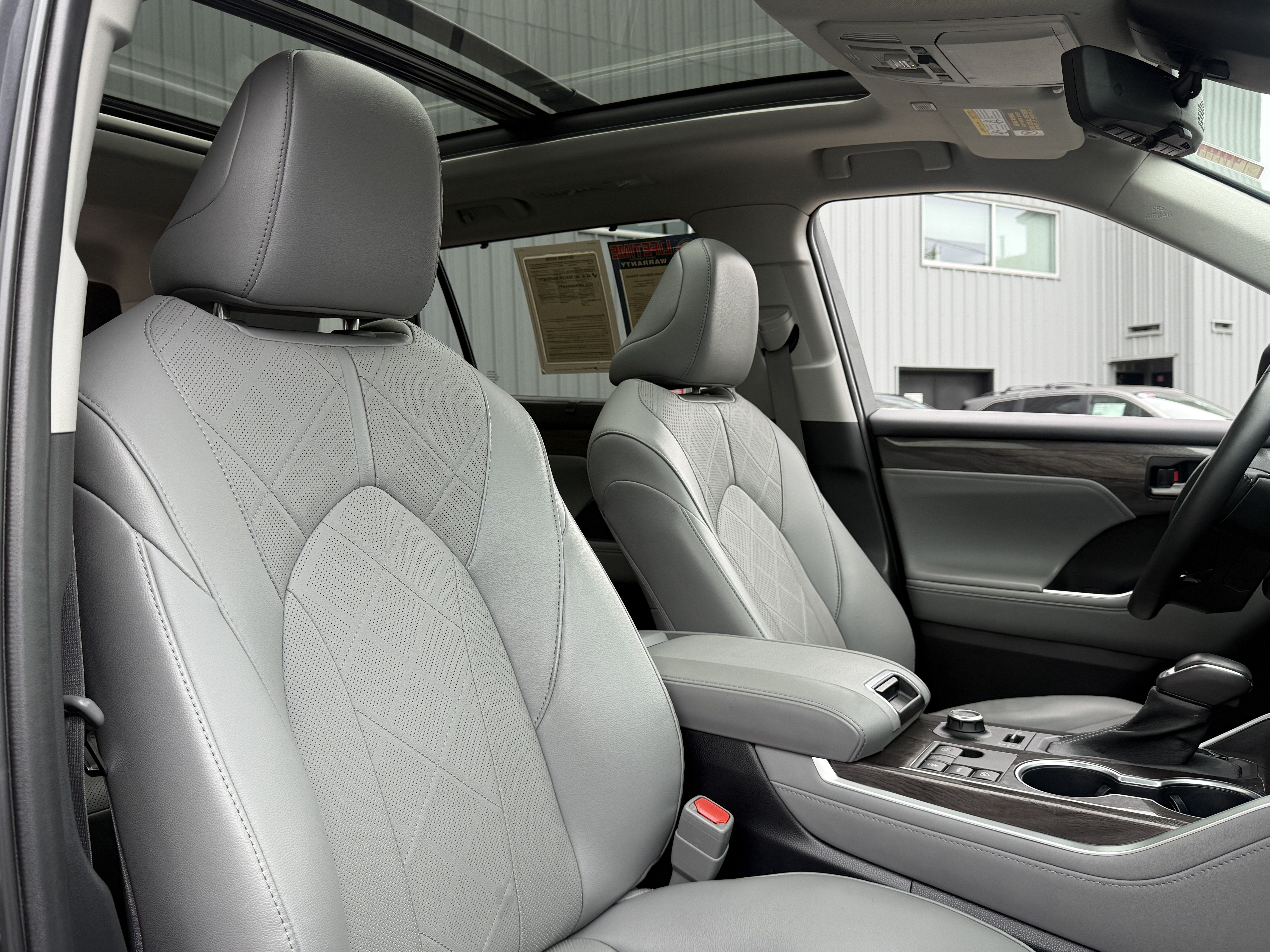 2023 Toyota Highlander Platinum