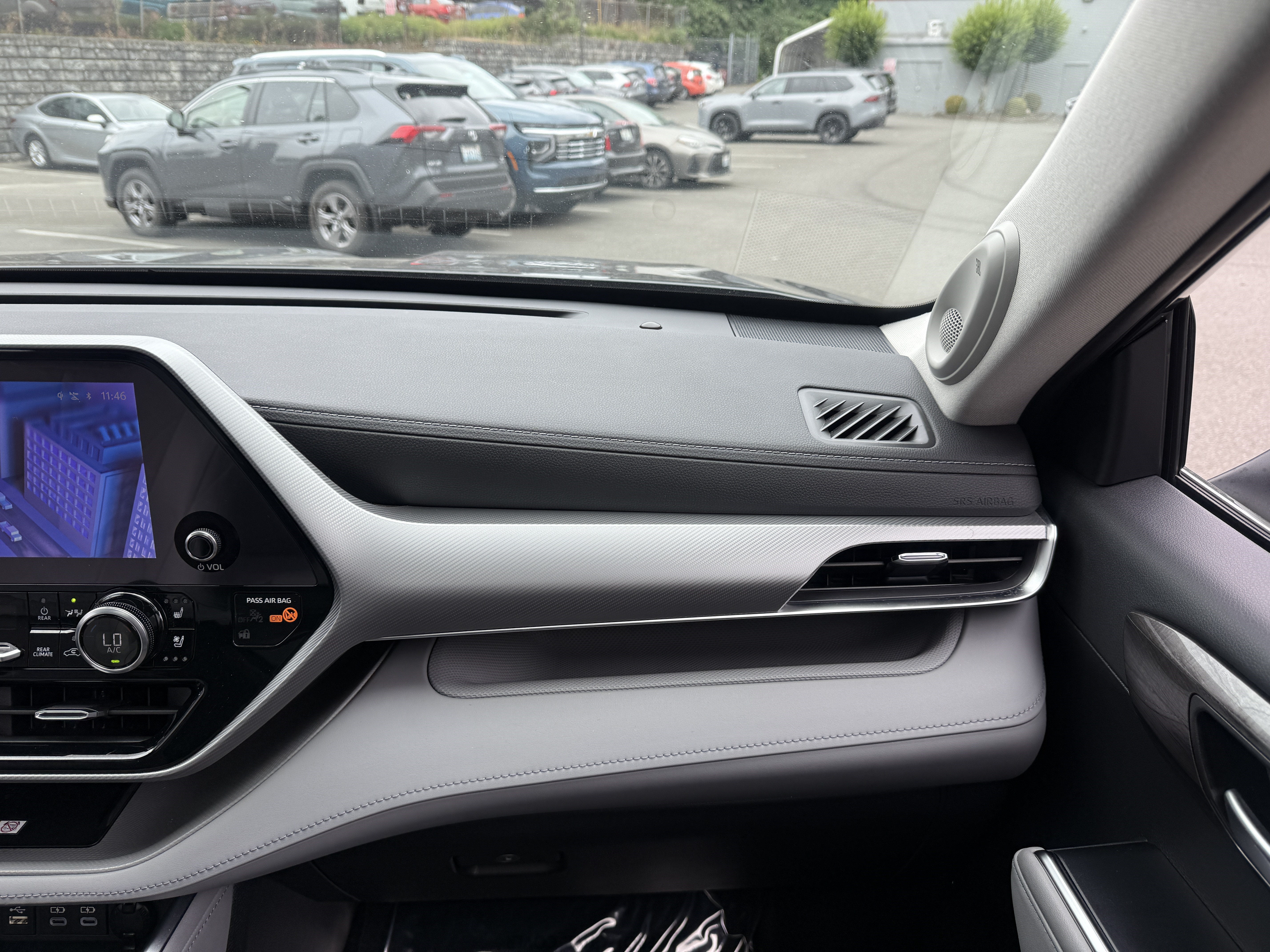 2023 Toyota Highlander Platinum