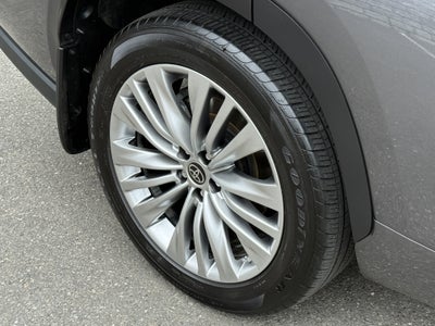 2023 Toyota Highlander Platinum