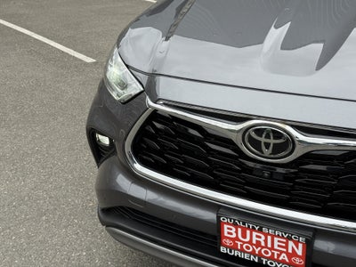2023 Toyota Highlander Platinum