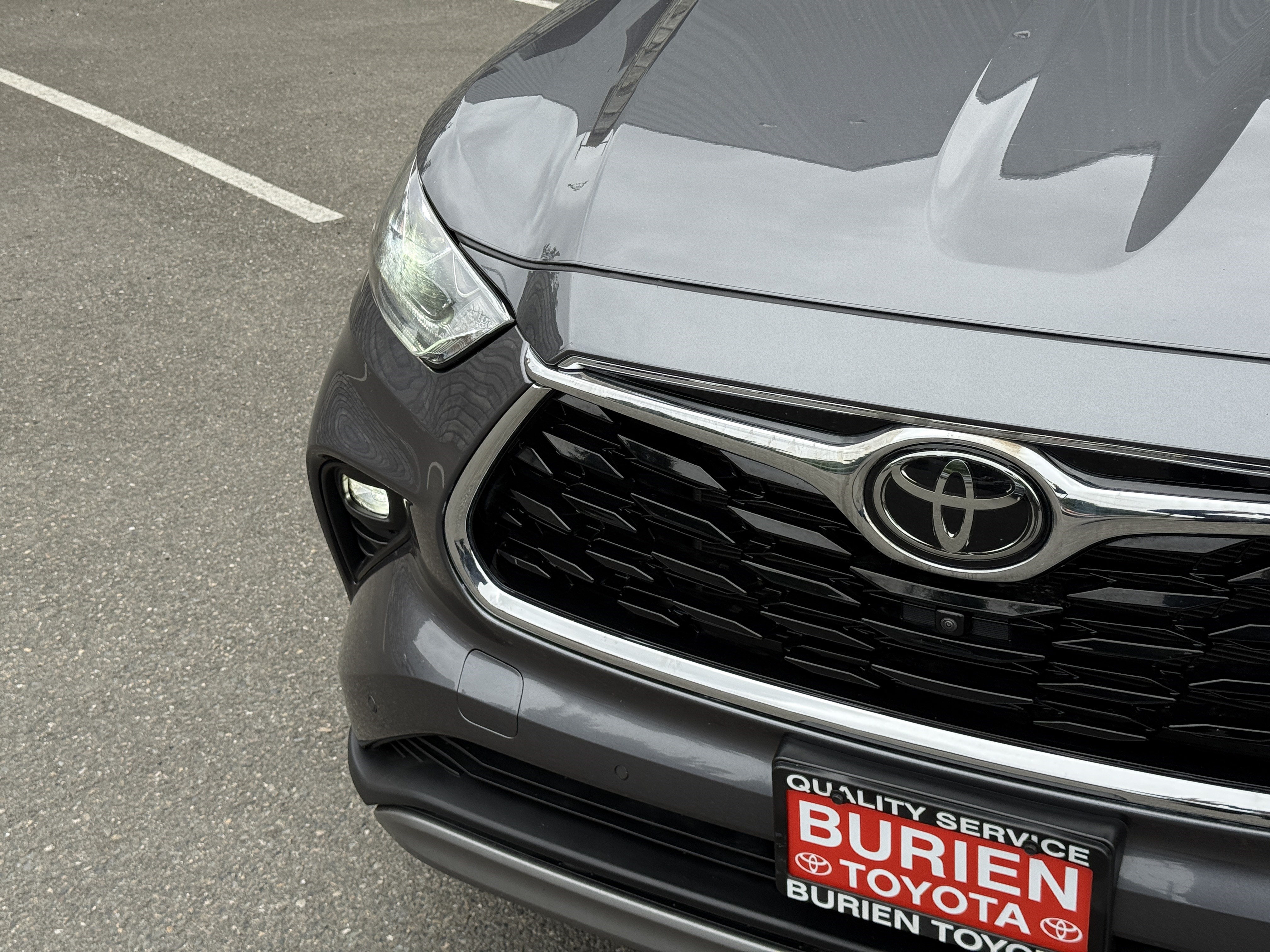 2023 Toyota Highlander Platinum