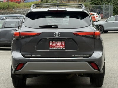 2023 Toyota Highlander Platinum