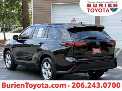 2024 Toyota Highlander LE