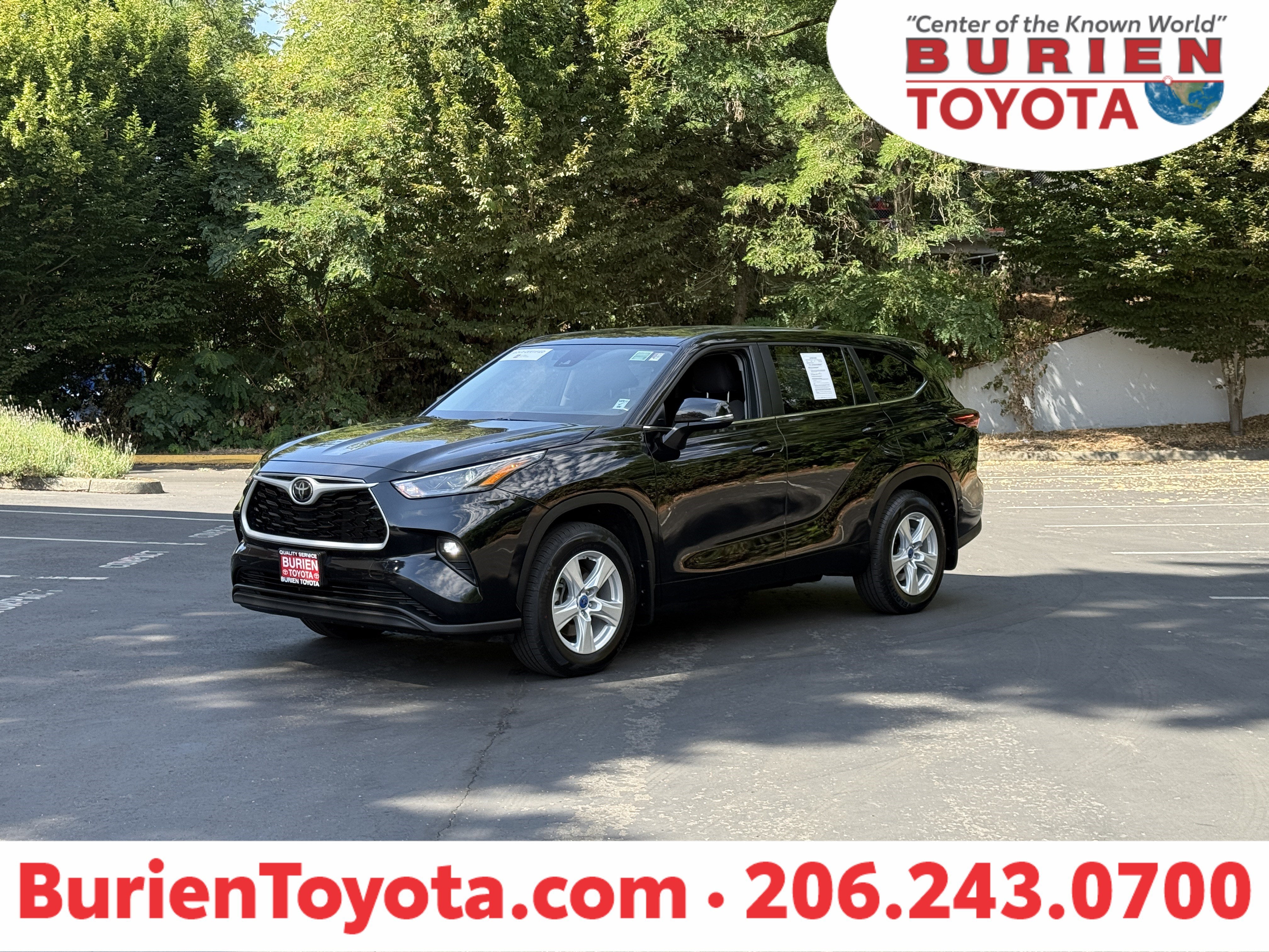 2024 Toyota Highlander LE