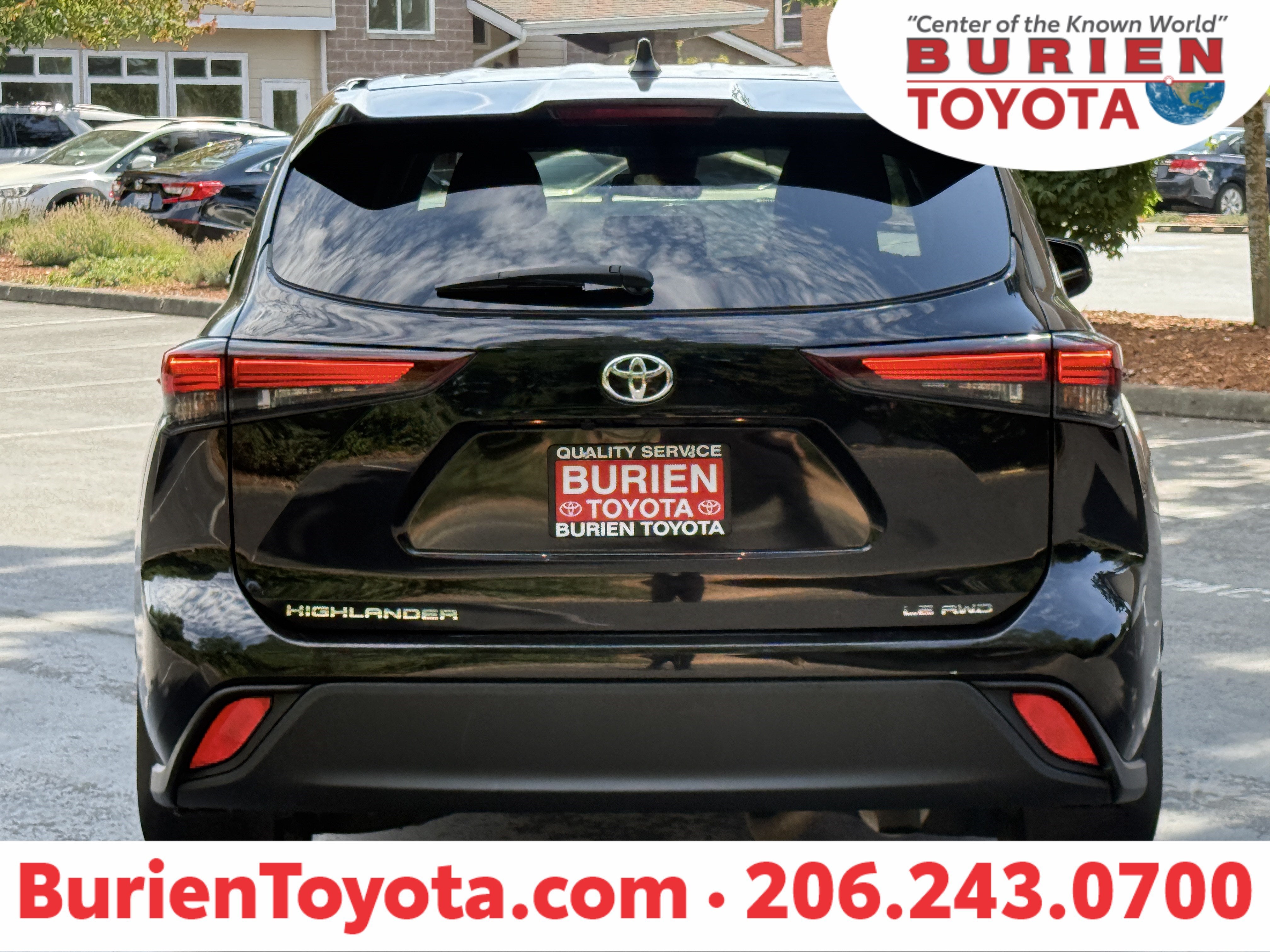 2024 Toyota Highlander LE