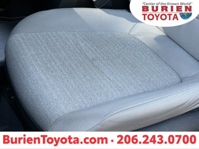 2025 Toyota Sienna LE