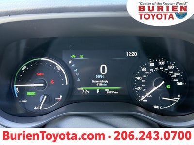2025 Toyota Sienna LE