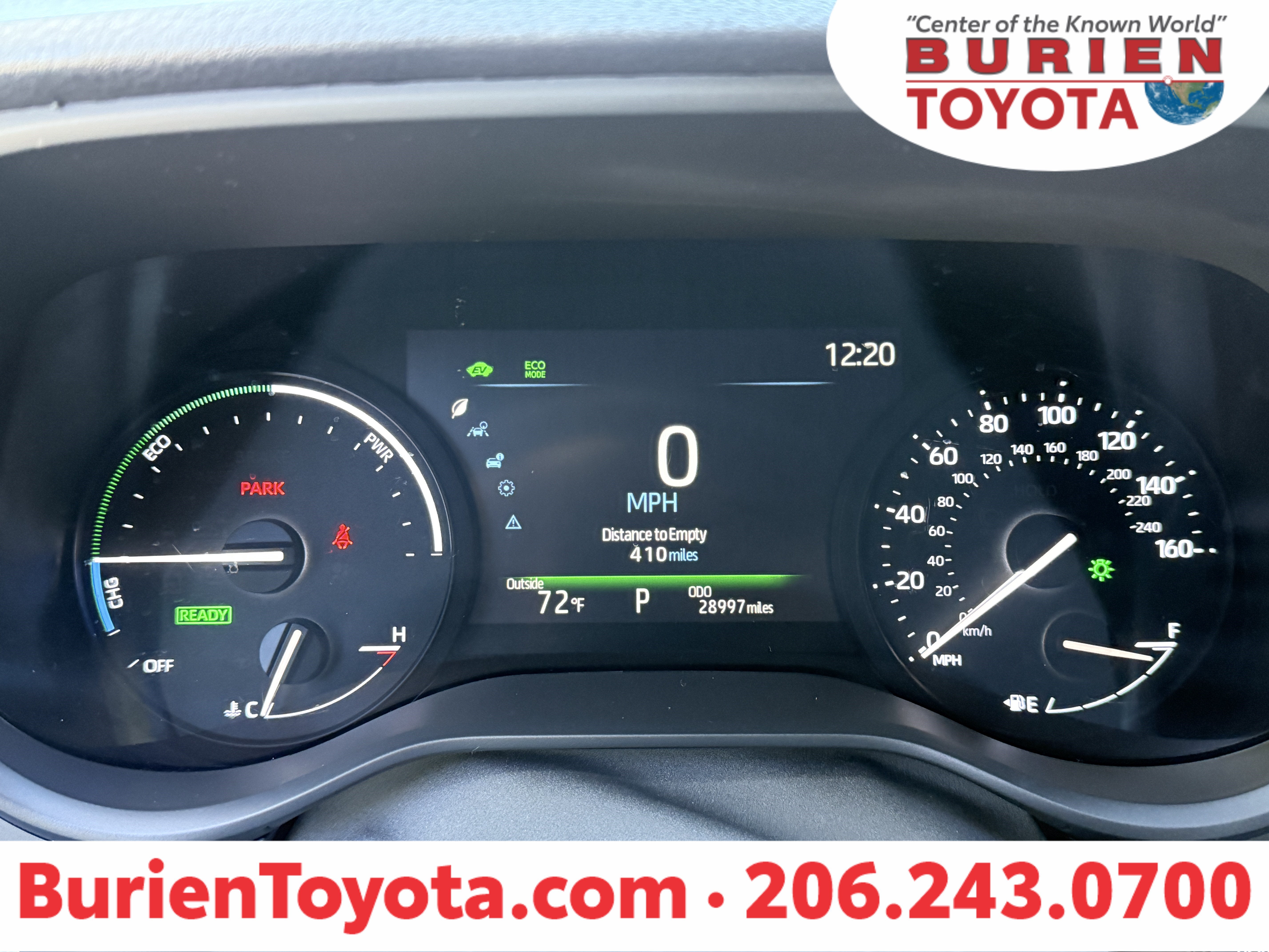 2025 Toyota Sienna LE