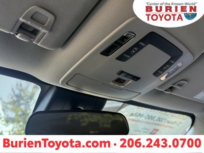 2025 Toyota Sienna LE