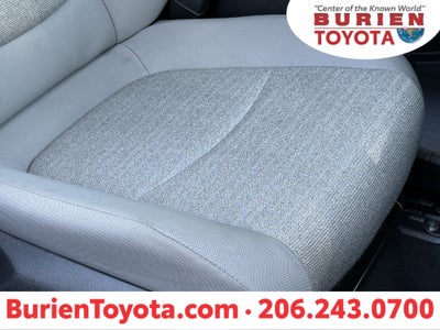 2025 Toyota Sienna LE