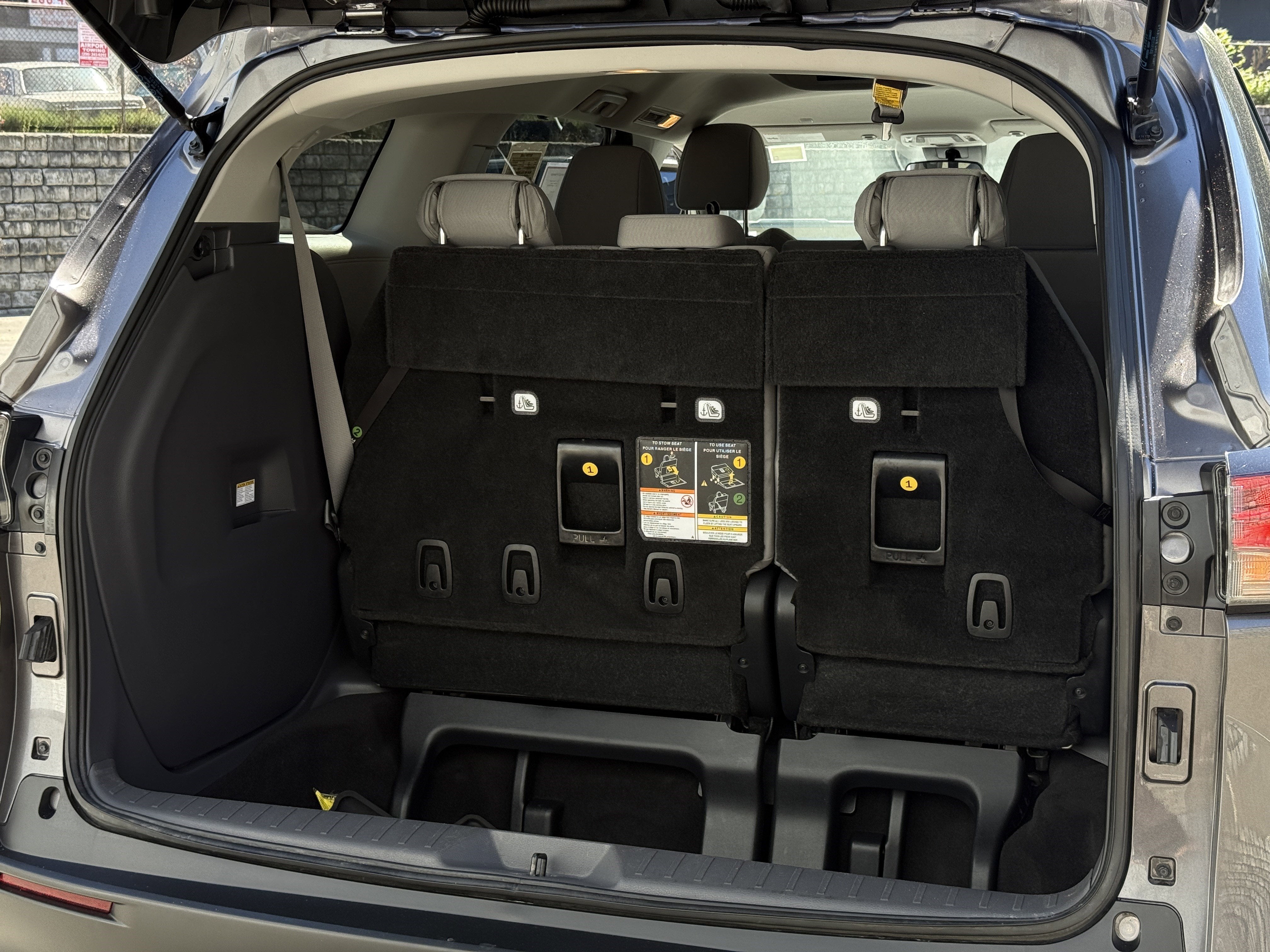 2021 Toyota Sienna LE 8-Passenger