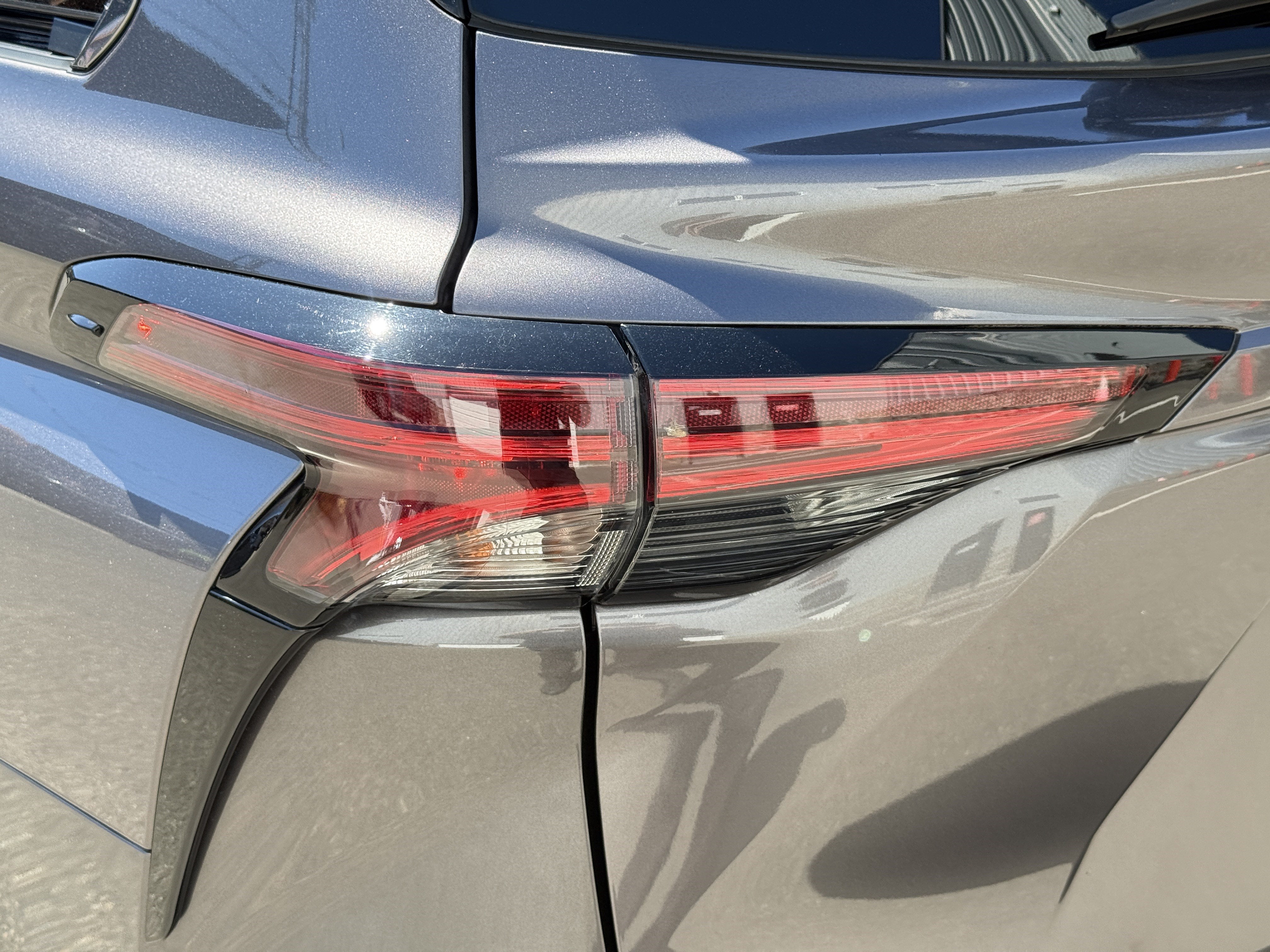 2021 Toyota Sienna LE 8-Passenger